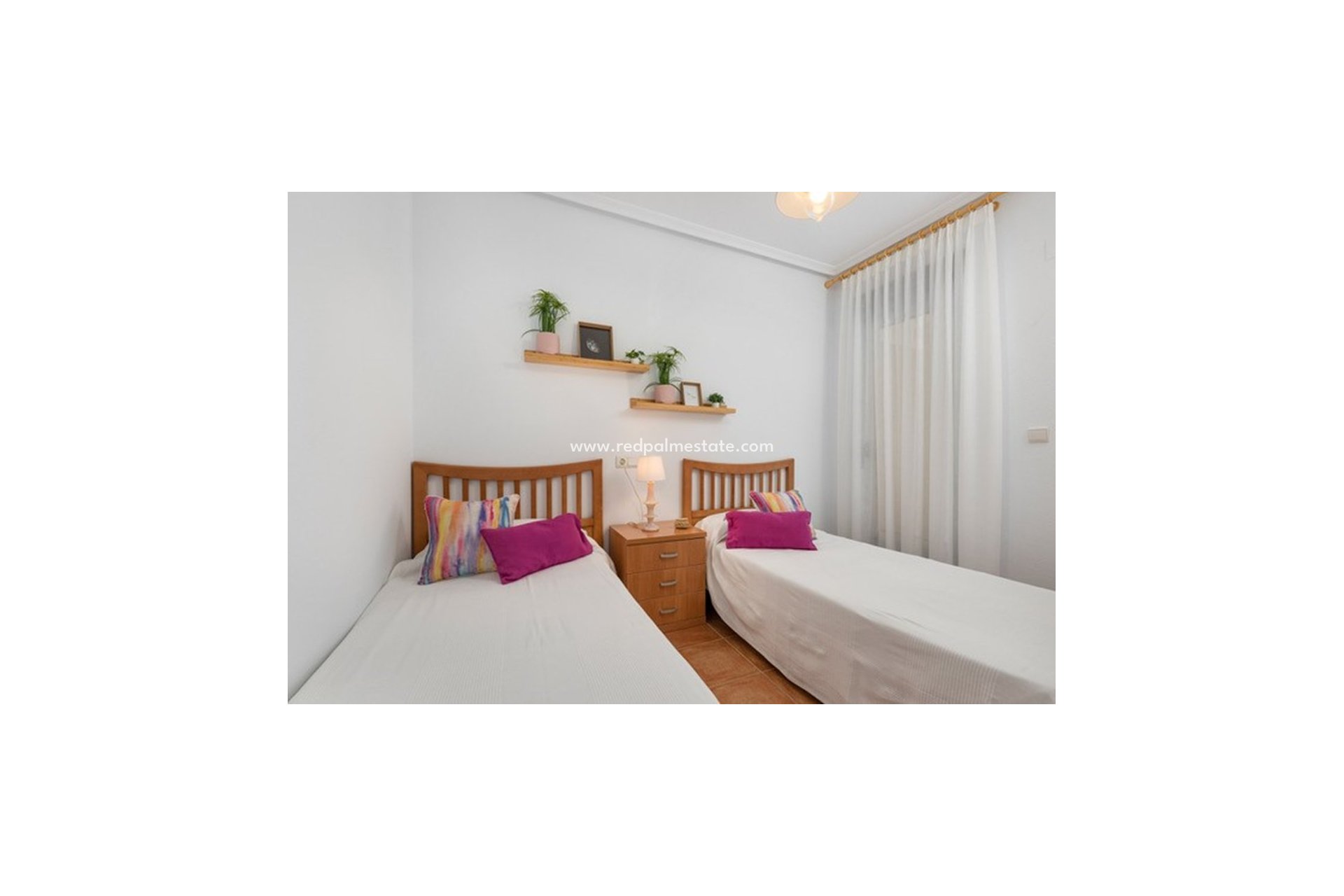 Resale - Apartment -
Guardamar del Segura - Costa Blanca