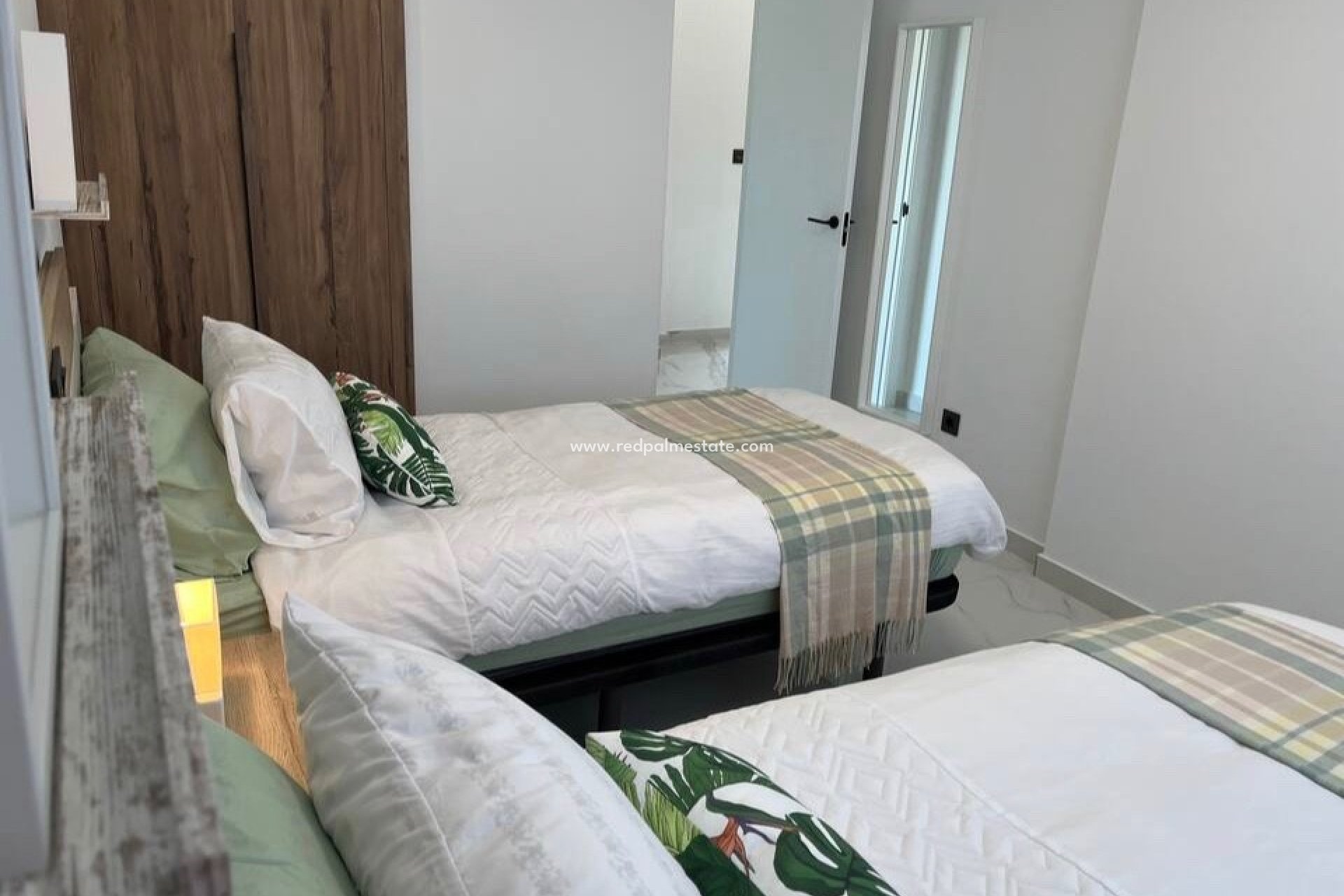 Resale - Apartment -
Guardamar del Segura - El Raso