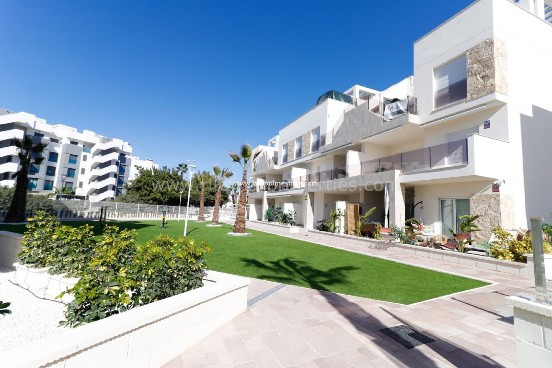 Resale - Apartment -
Guardamar del Segura - El Raso