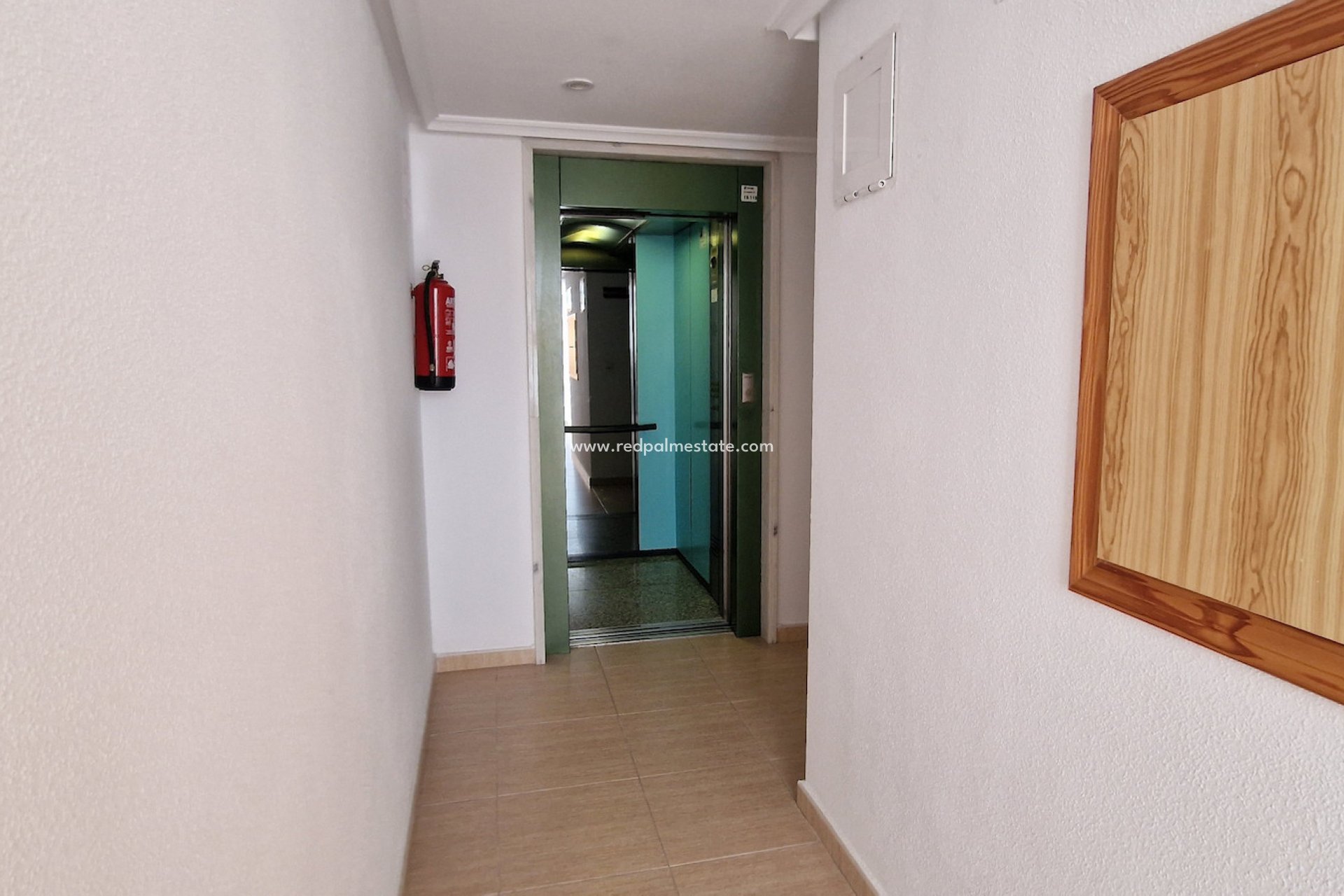 Resale - Apartment -
Guardamar del Segura - Guardamar