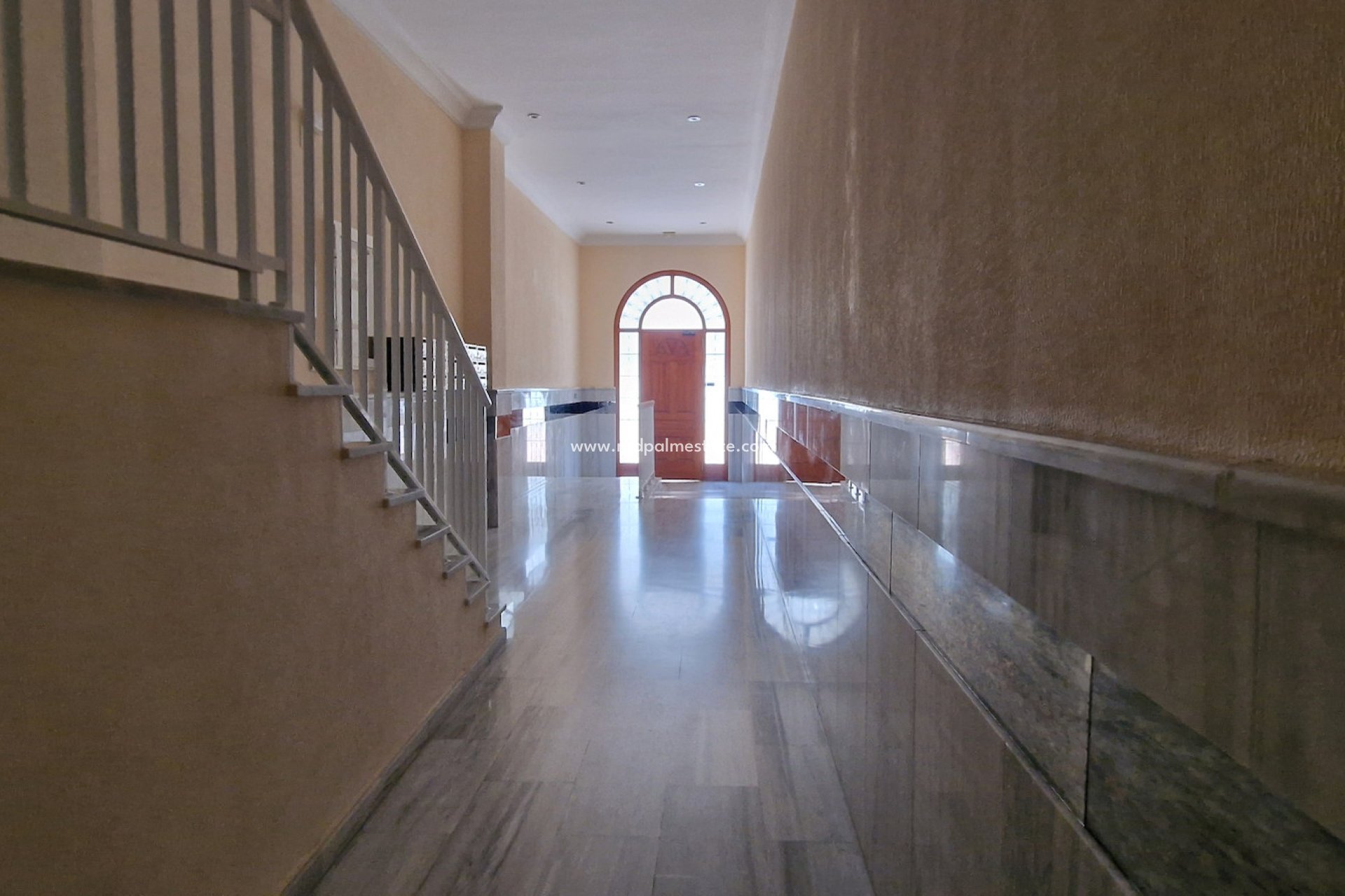 Resale - Apartment -
Guardamar del Segura - Guardamar