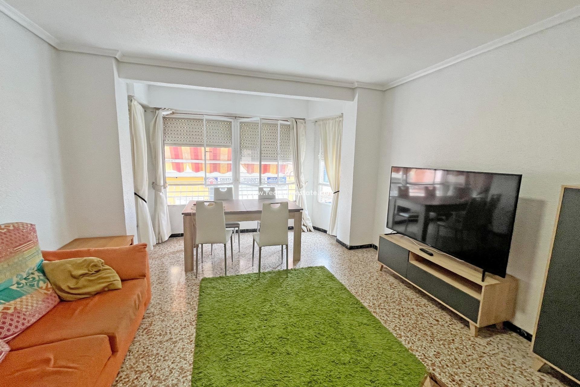 Resale - Apartment -
Guardamar del Segura - Guardamar