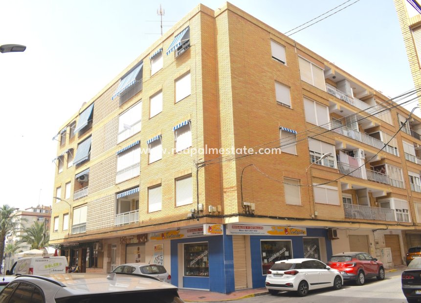 Resale - Apartment -
Guardamar del Segura - Guardamar