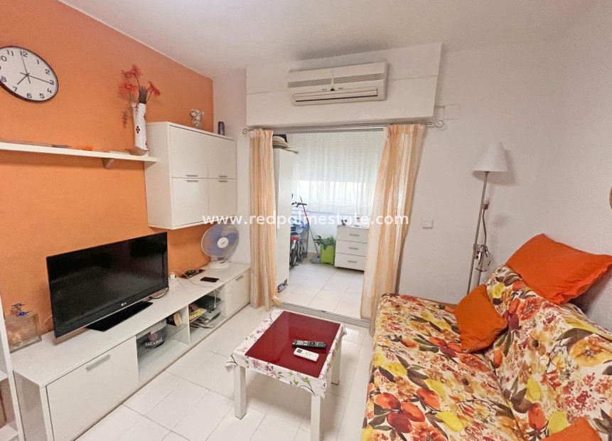 Resale - Apartment -
Guardamar del Segura - Guardamar