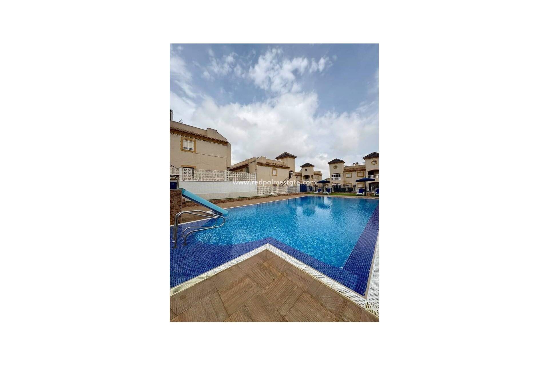 Resale - Apartment -
Guardamar del Segura - Guardamar