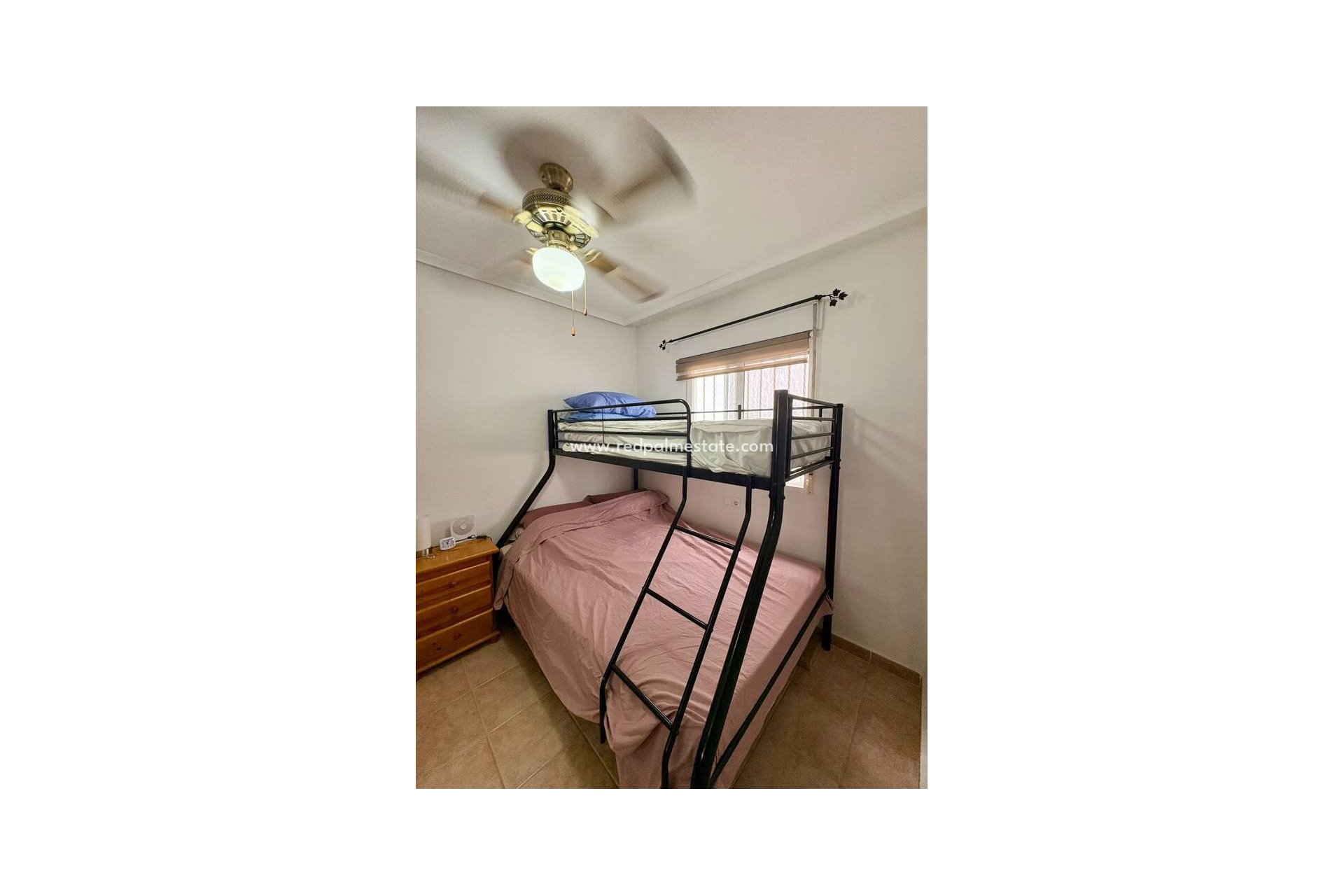 Resale - Apartment -
Guardamar del Segura - Guardamar