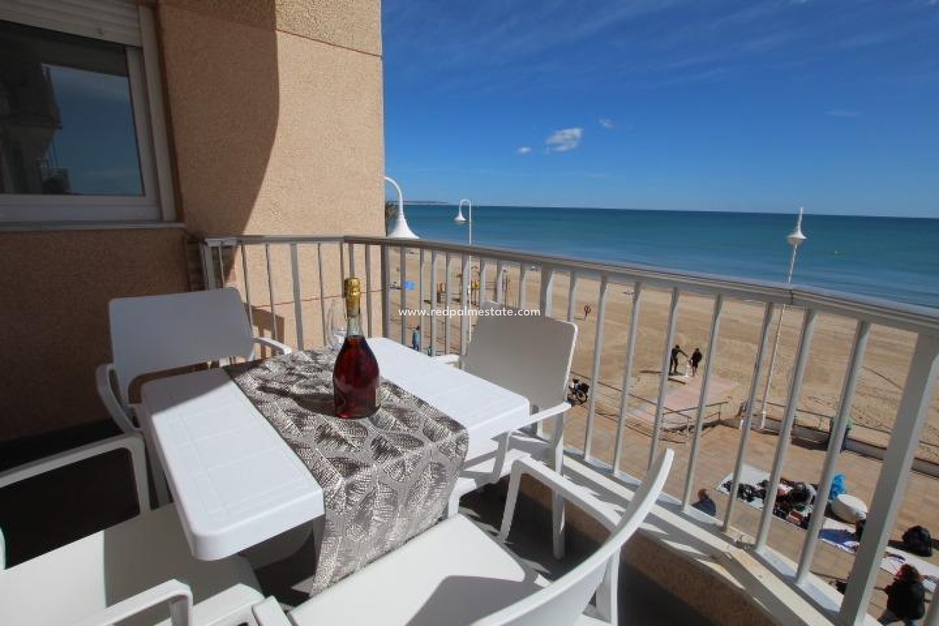 Resale - Apartment -
Guardamar del Segura - Guardamar