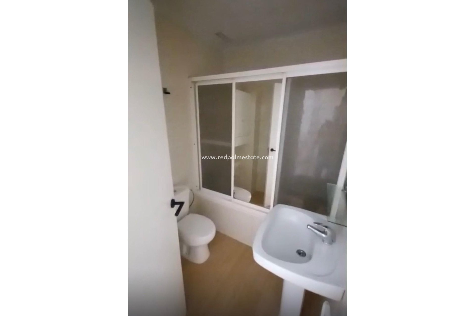 Resale - Apartment -
Guardamar del Segura - Guardamar