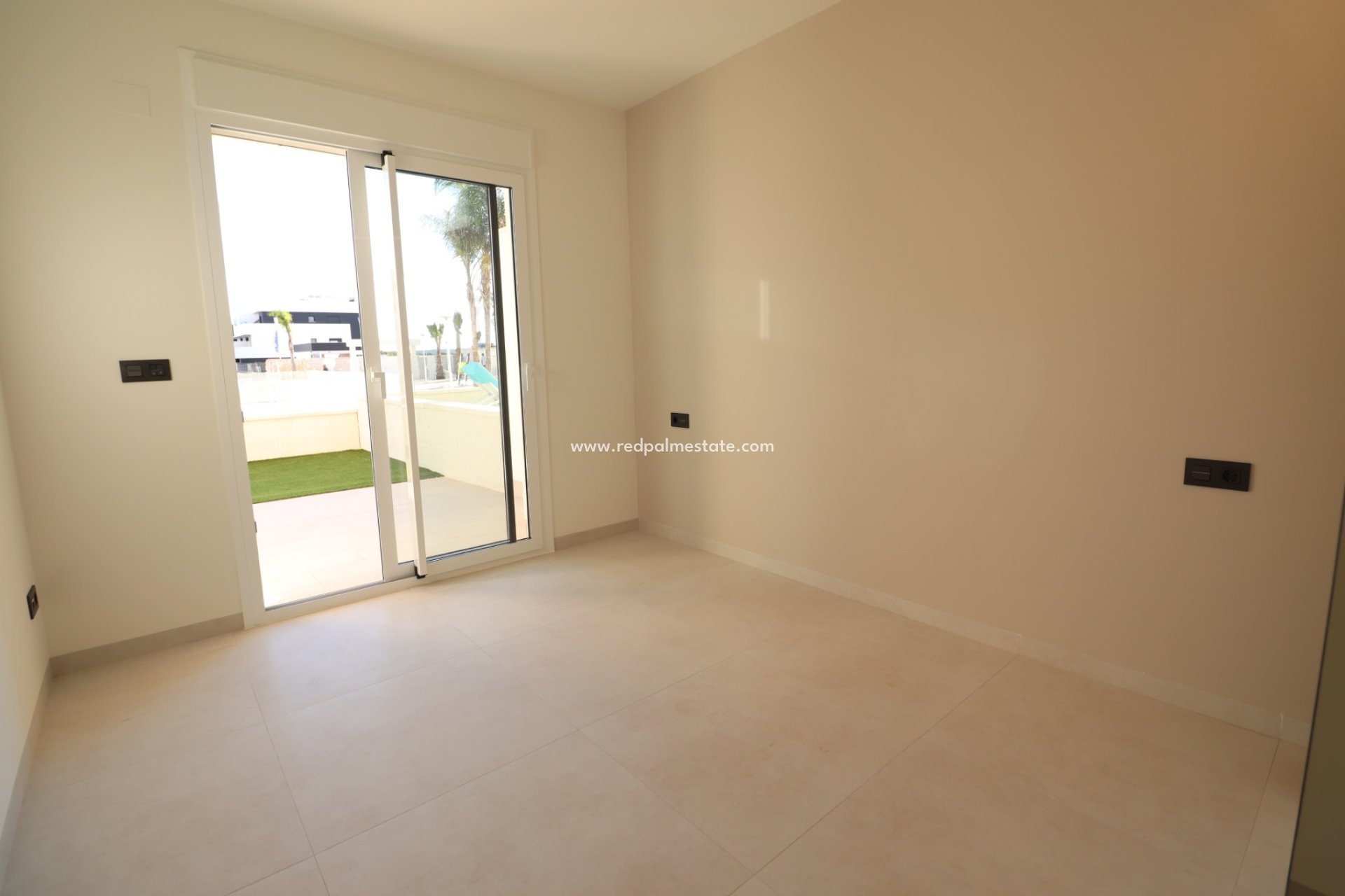 Resale - Apartment -
Guardamar del Segura - Guardamar