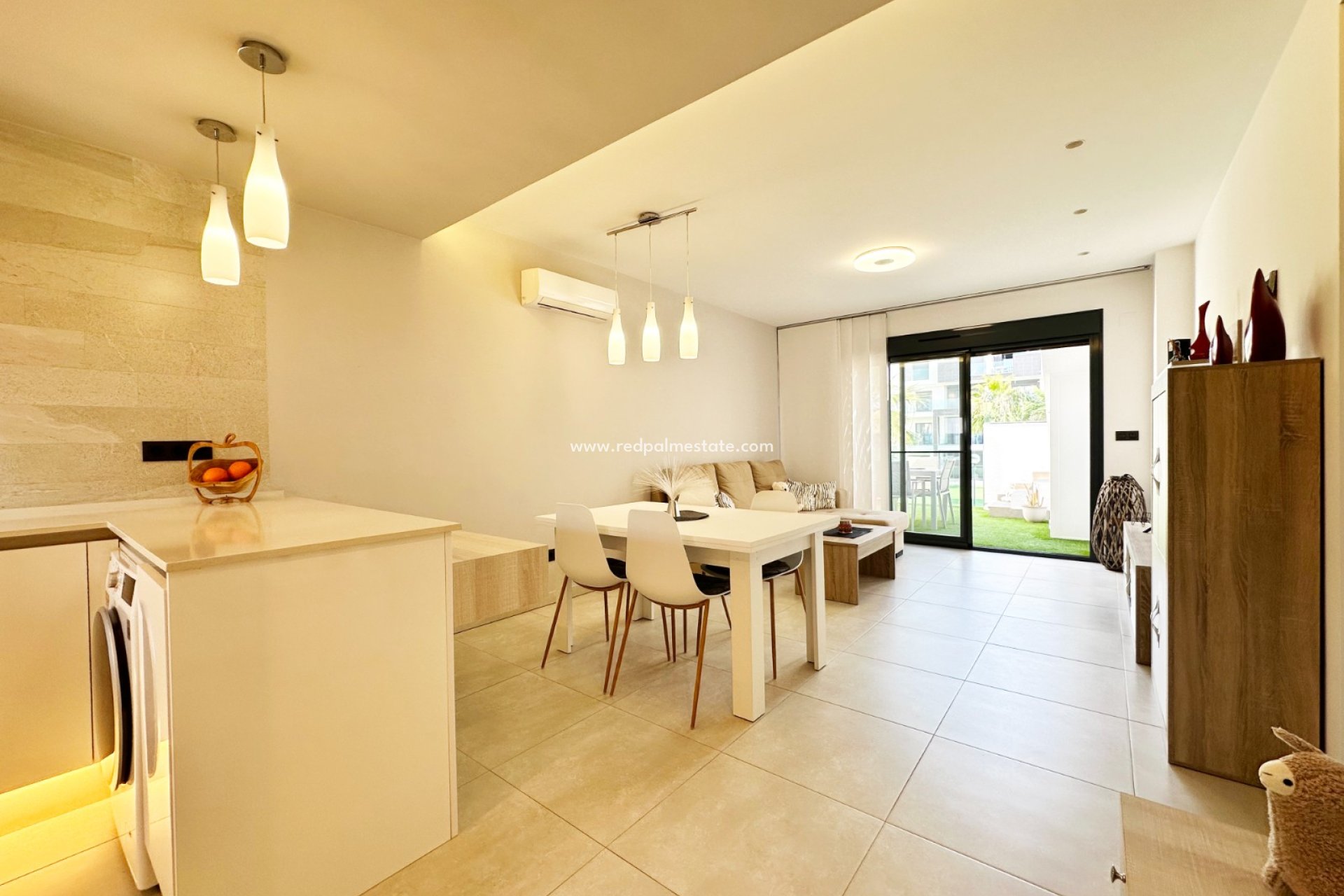 Resale - Apartment -
Guardamar del Segura - Guardamar