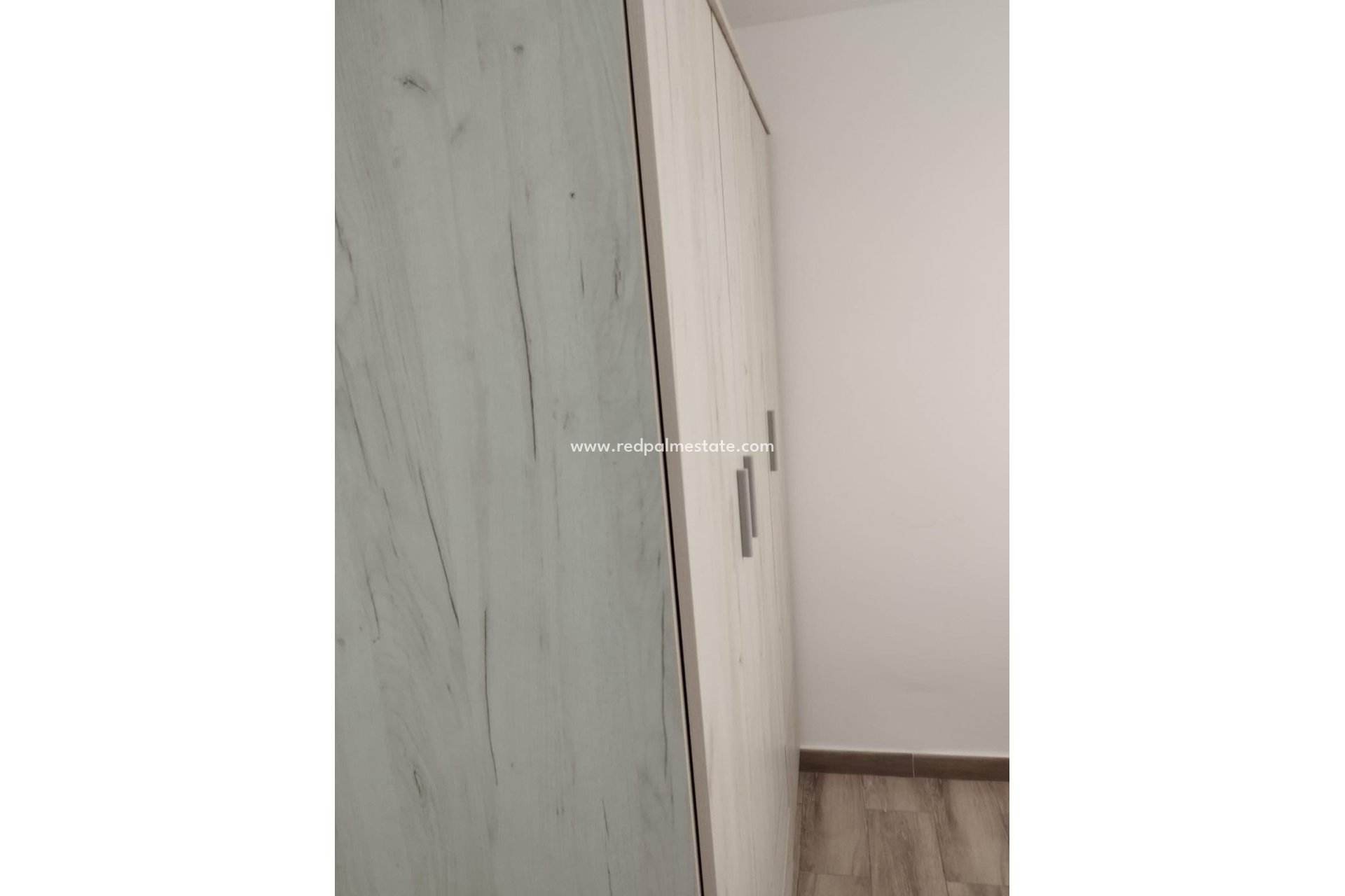Resale - Apartment -
Guardamar del Segura - Pinomar