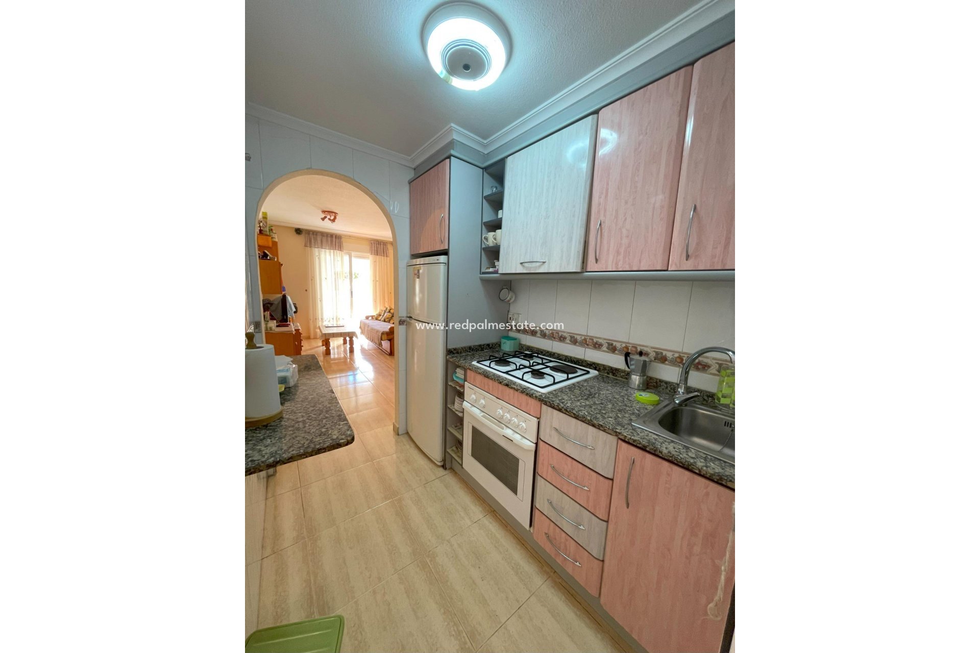 Resale - Apartment -
Guardamar del Segura - Pueblo