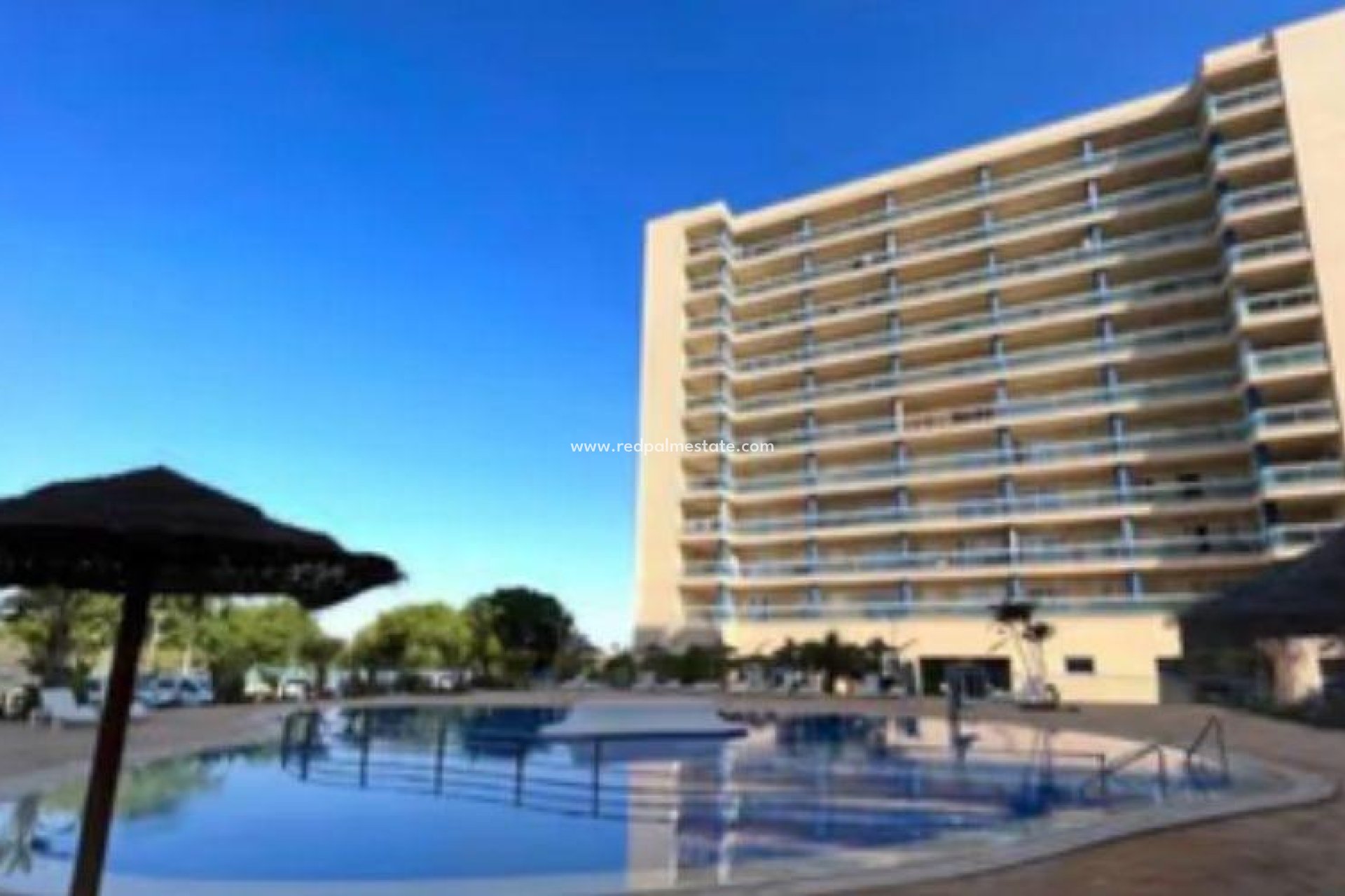 Resale - Apartment -
Guardamar del Segura - Pueblo