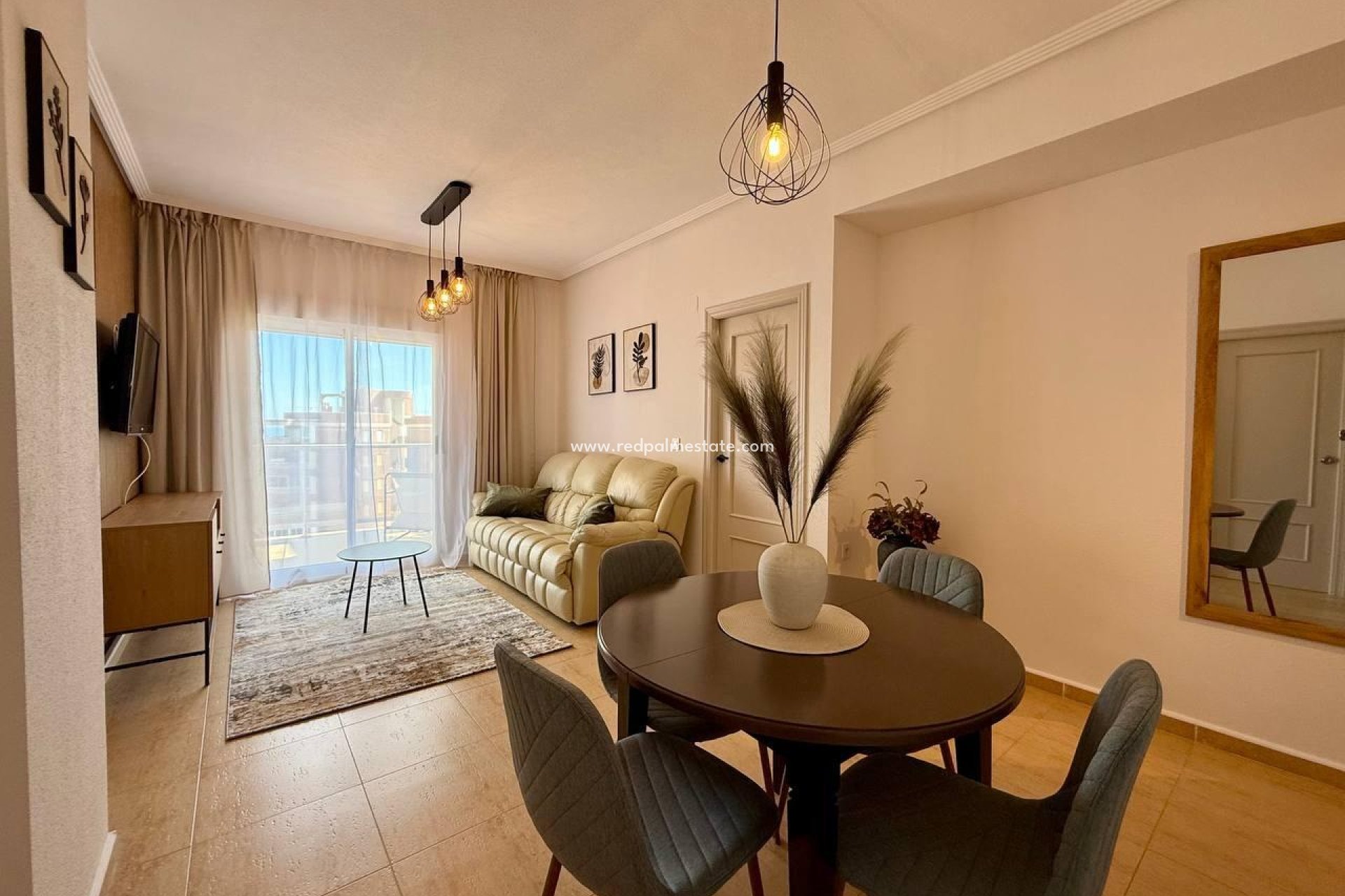 Resale - Apartment -
Guardamar del Segura - Puerto