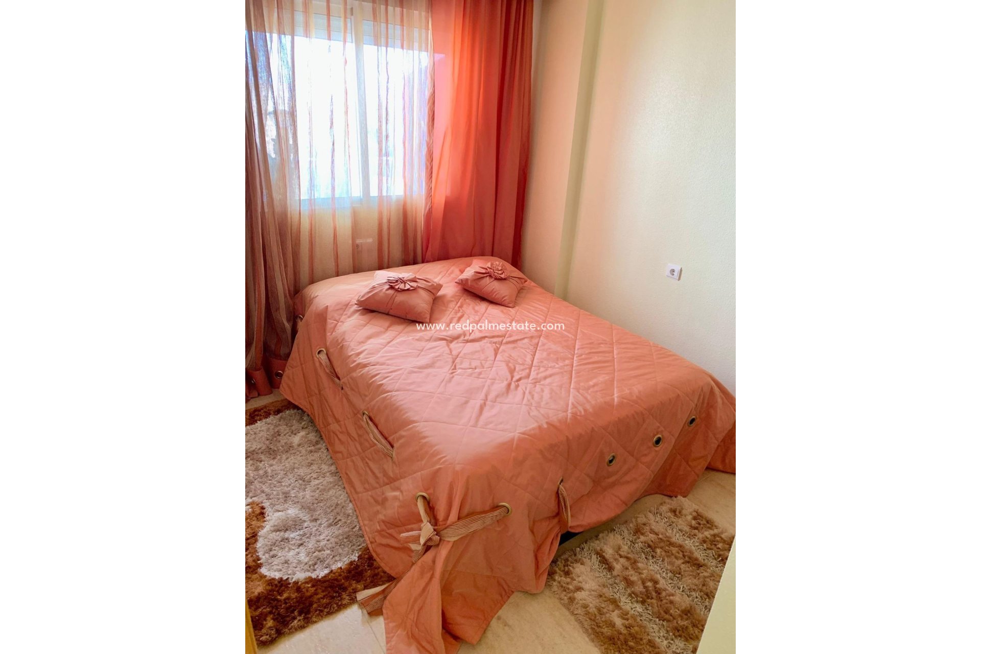 Resale - Apartment -
Guardamar del Segura - Puerto