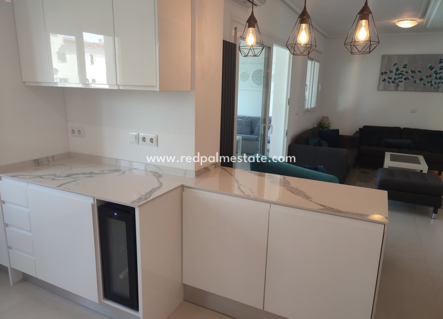 Resale - Apartment -
Hacienda Riquelme Golf Resort - Inland