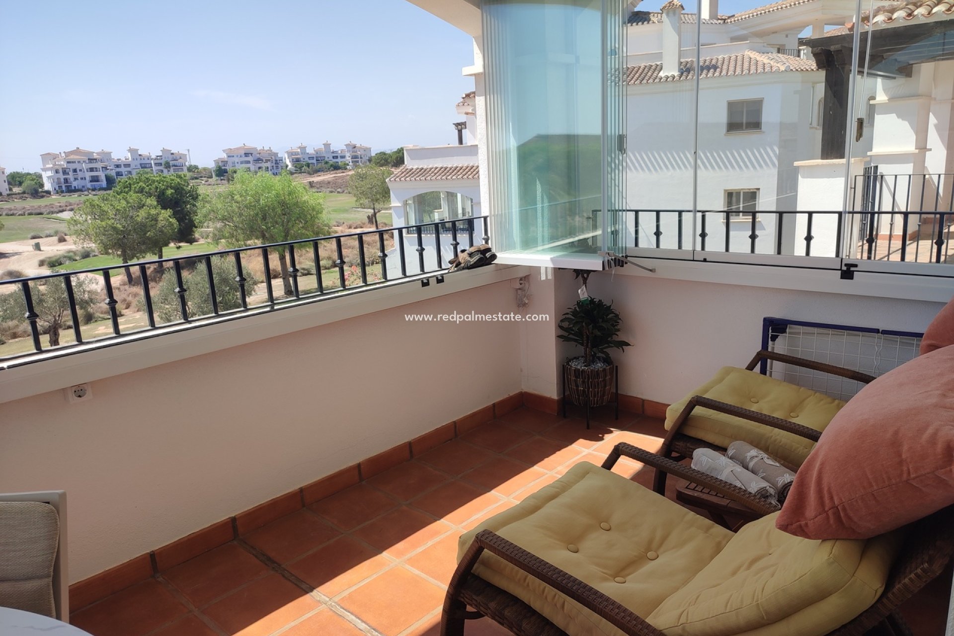 Resale - Apartment -
Hacienda Riquelme Golf Resort - Inland