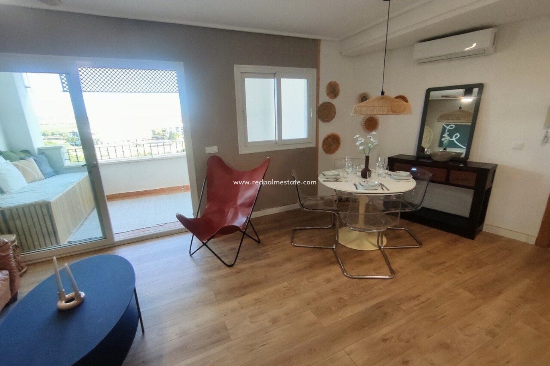 Resale - Apartment -
Hacienda Riquelme Golf Resort - Inland