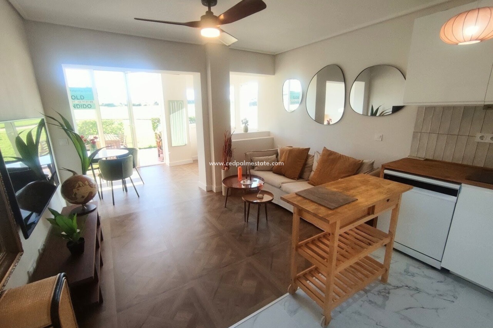 Resale - Apartment -
Hacienda Riquelme Golf Resort - Inland