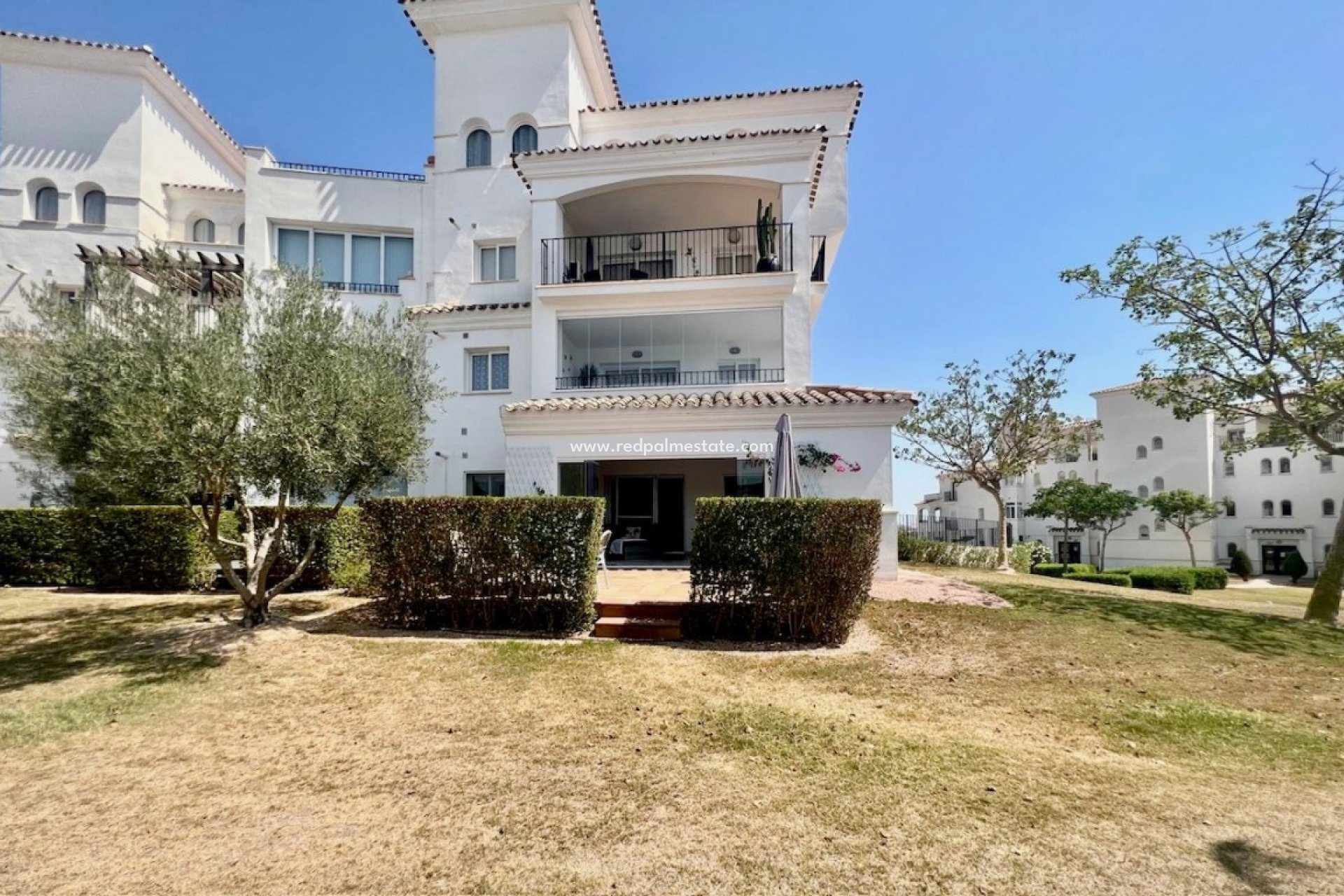 Resale - Apartment -
Hacienda Riquelme Golf Resort - Inland