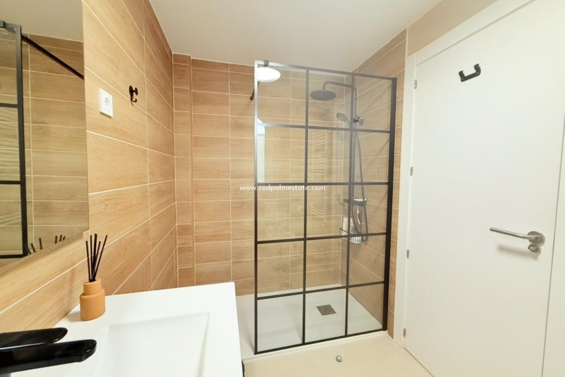 Resale - Apartment -
Hacienda Riquelme Golf Resort - Inland