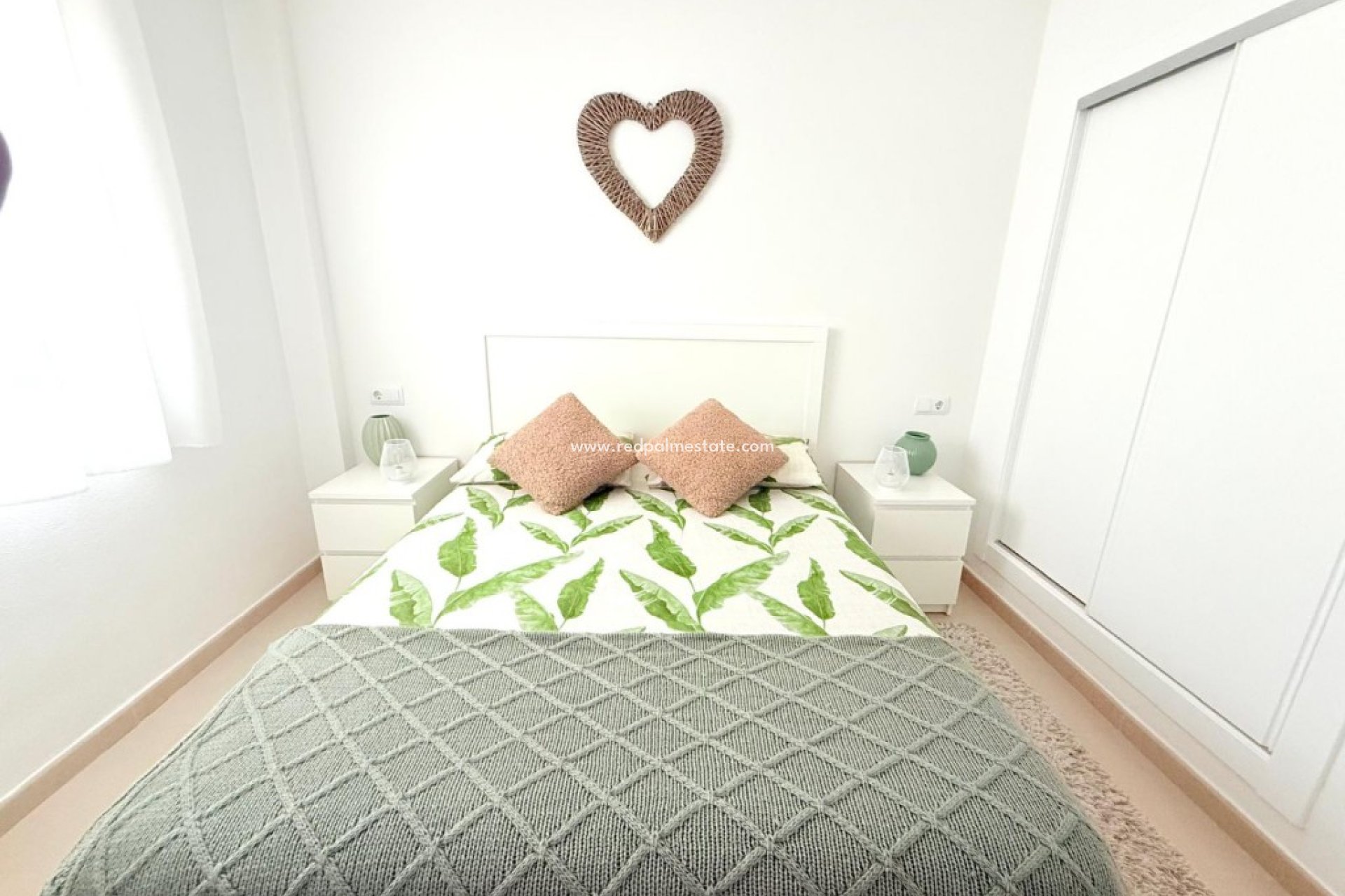 Resale - Apartment -
Hacienda Riquelme Golf Resort - Inland