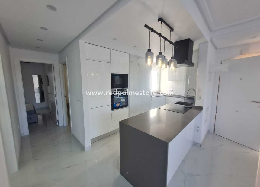 Resale - Apartment -
Hacienda Riquelme Golf Resort - Inland