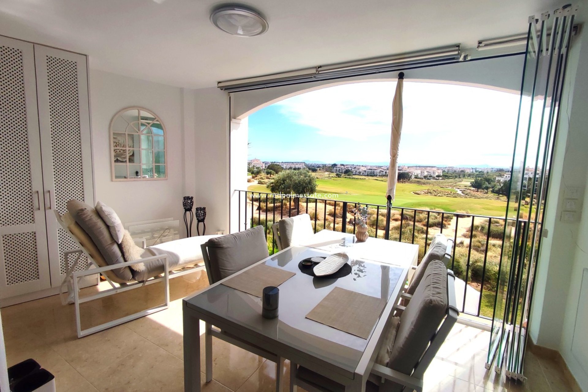 Resale - Apartment -
Hacienda Riquelme Golf Resort - Inland