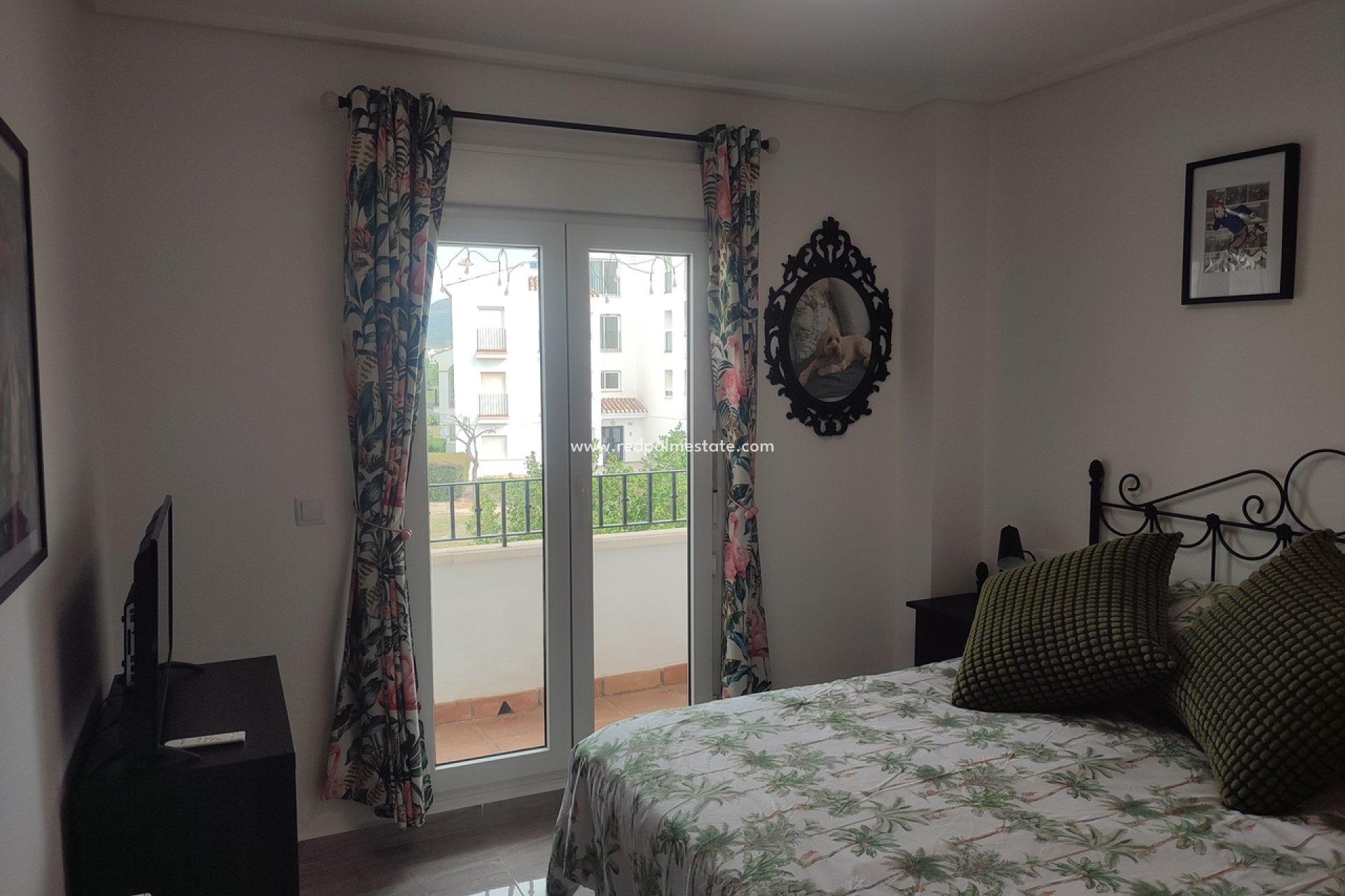 Resale - Apartment -
Hacienda Riquelme Golf Resort - Inland