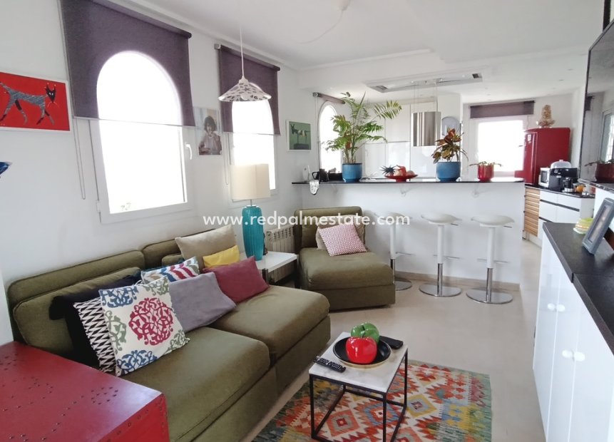 Resale - Apartment -
Hacienda Riquelme Golf Resort - Inland