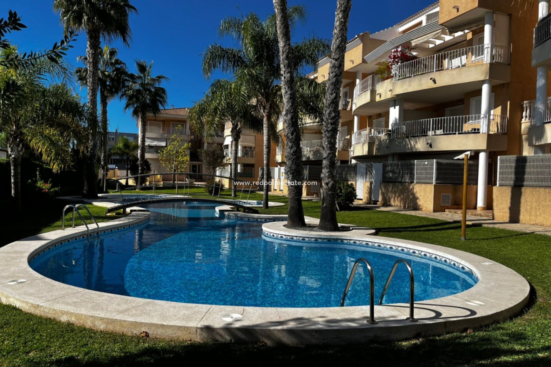 Resale - Apartment -
Jávea - Costa Blanca