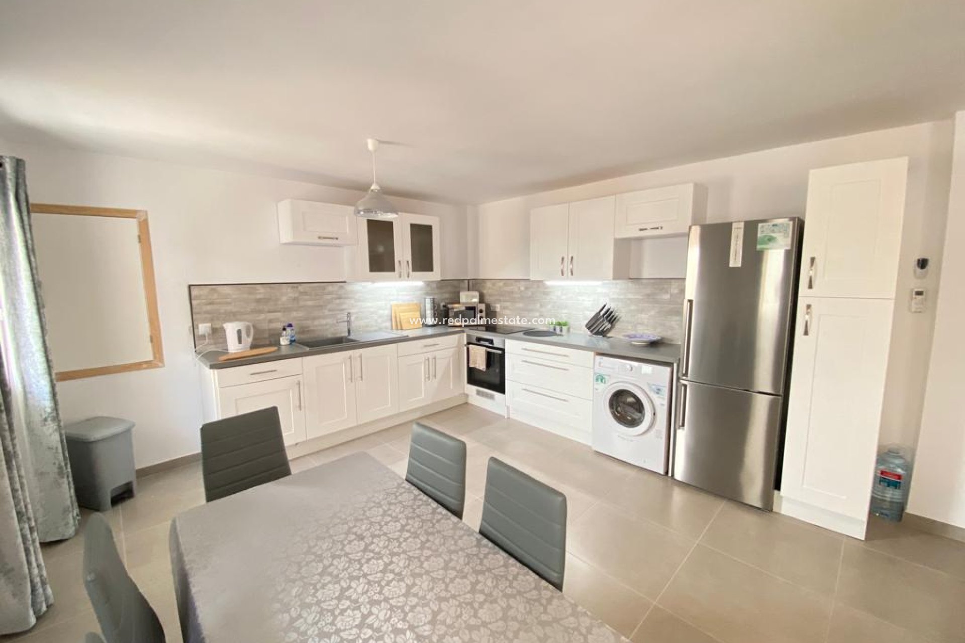 Resale - Apartment -
Jávea