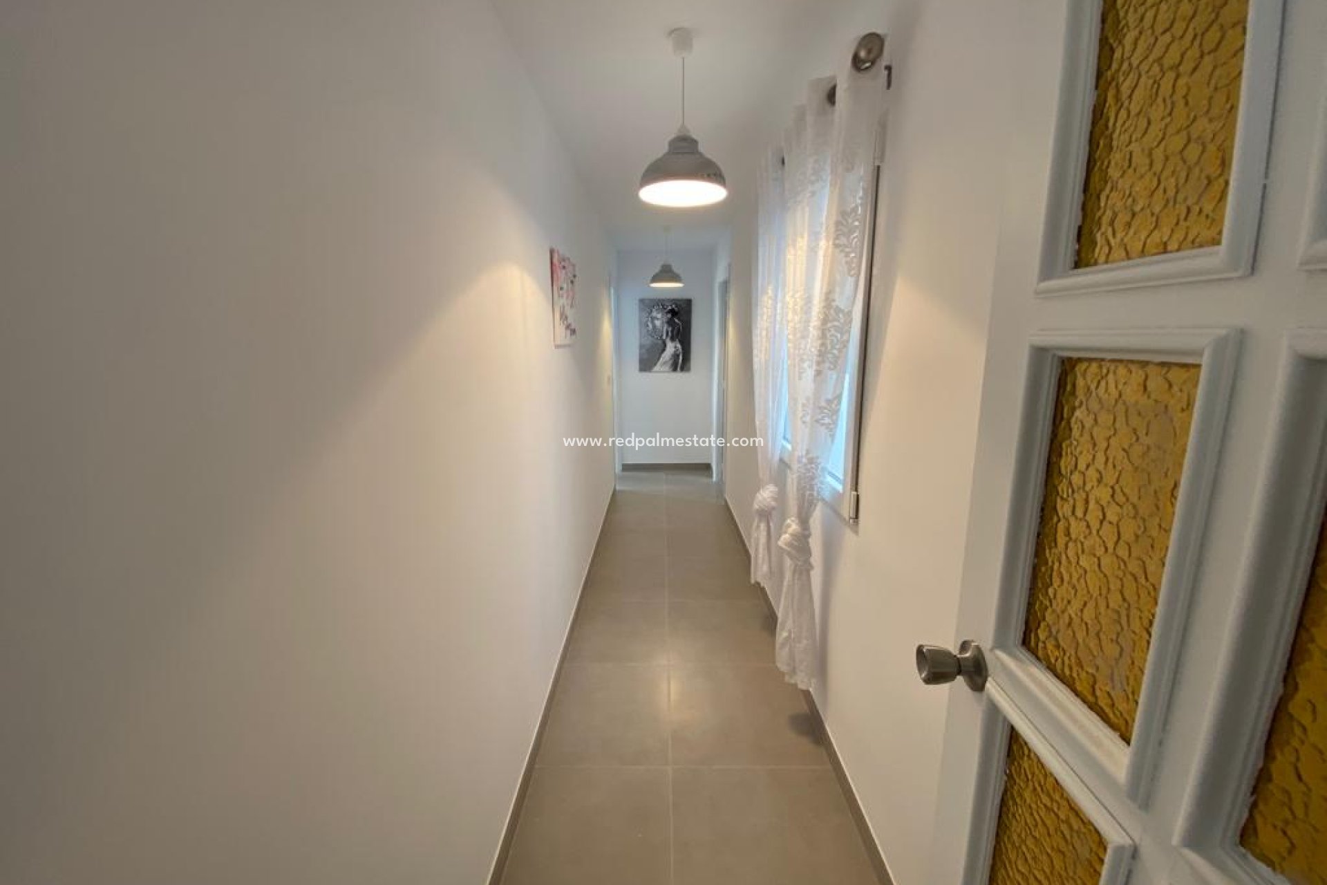 Resale - Apartment -
Jávea