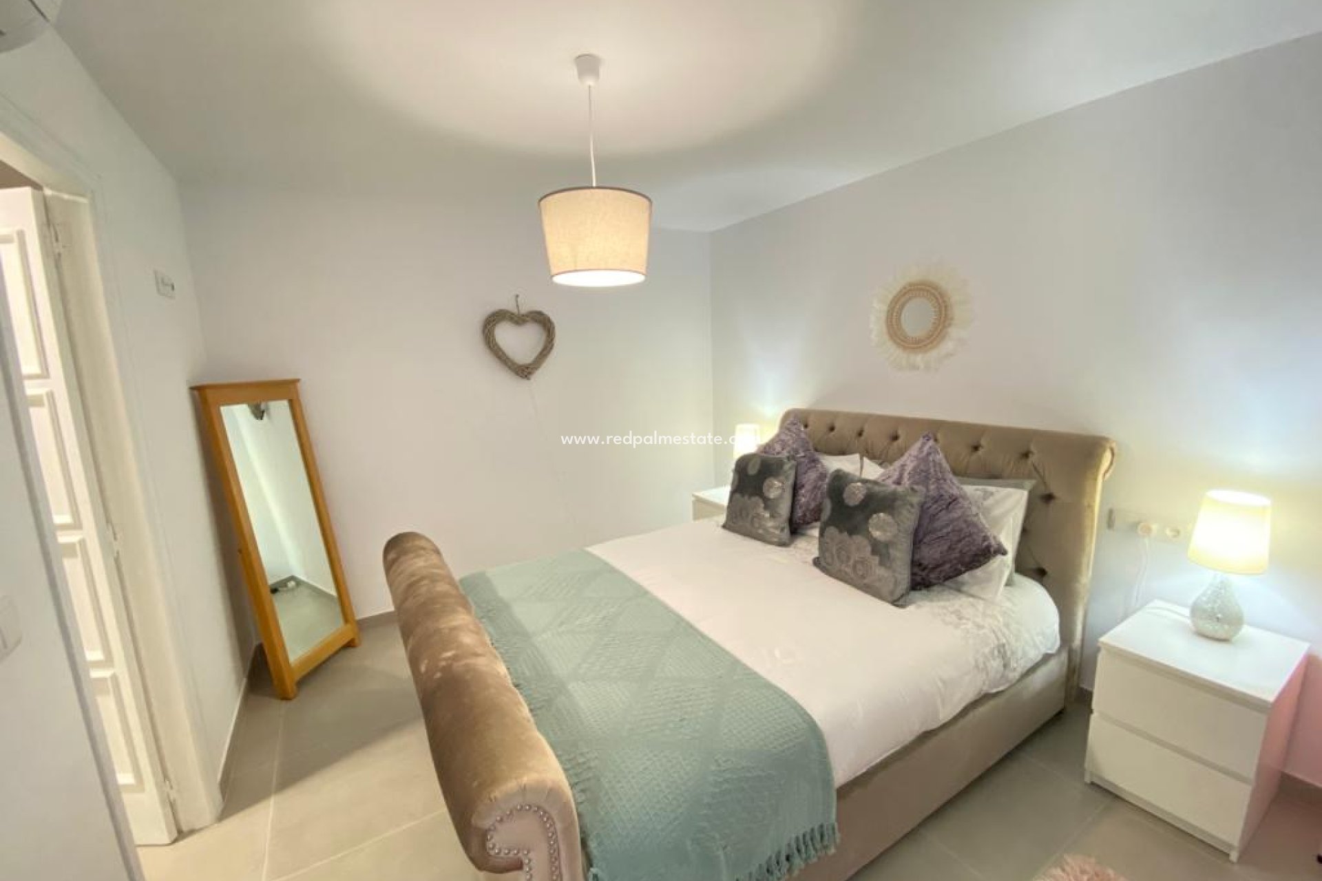 Resale - Apartment -
Jávea