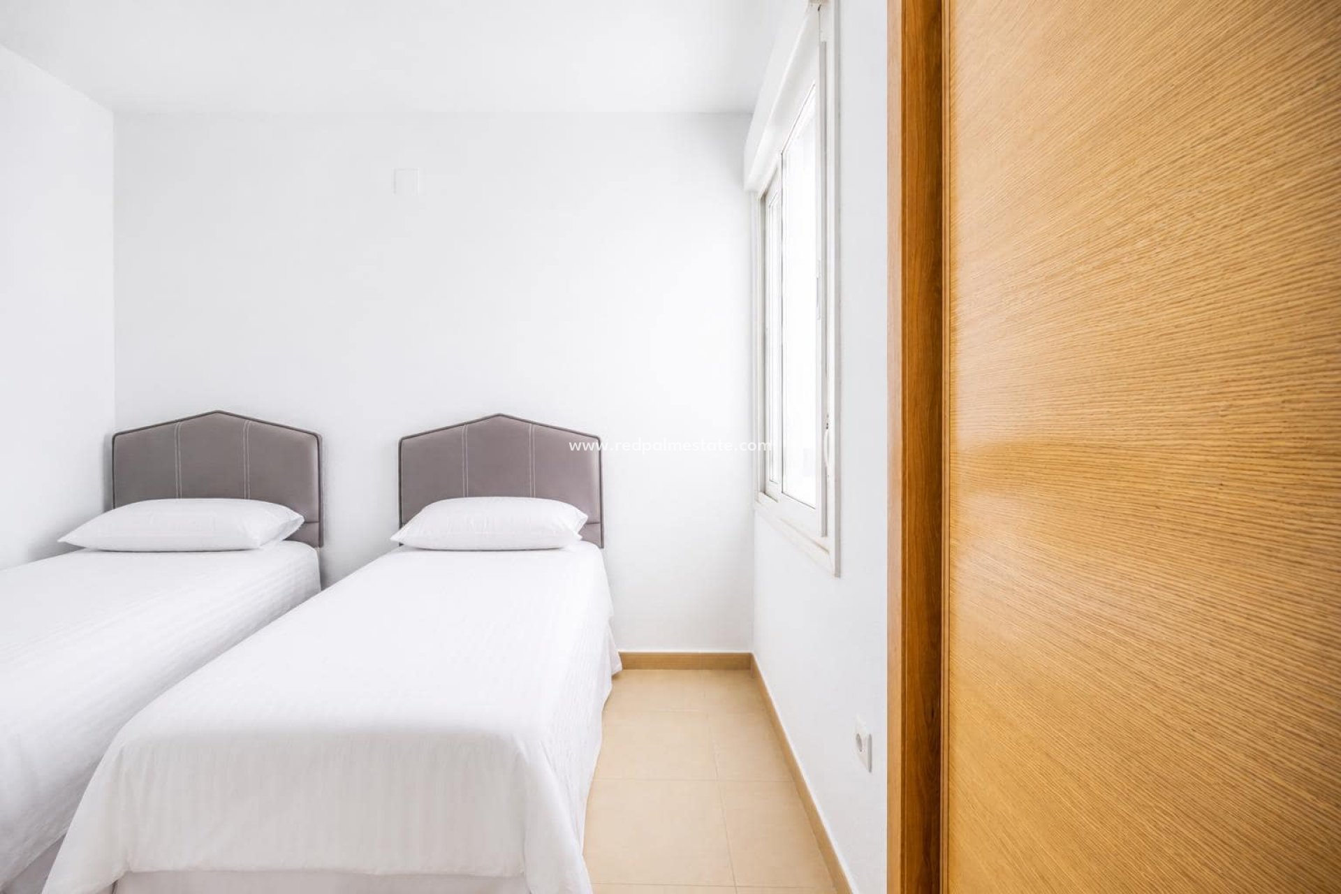 Resale - Apartment -
La Torre Golf Resort - Inland