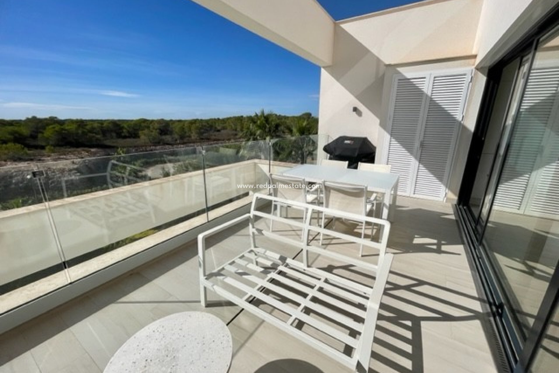 Resale - Apartment -
Las Colinas Golf - Las Colinas Golf Resort