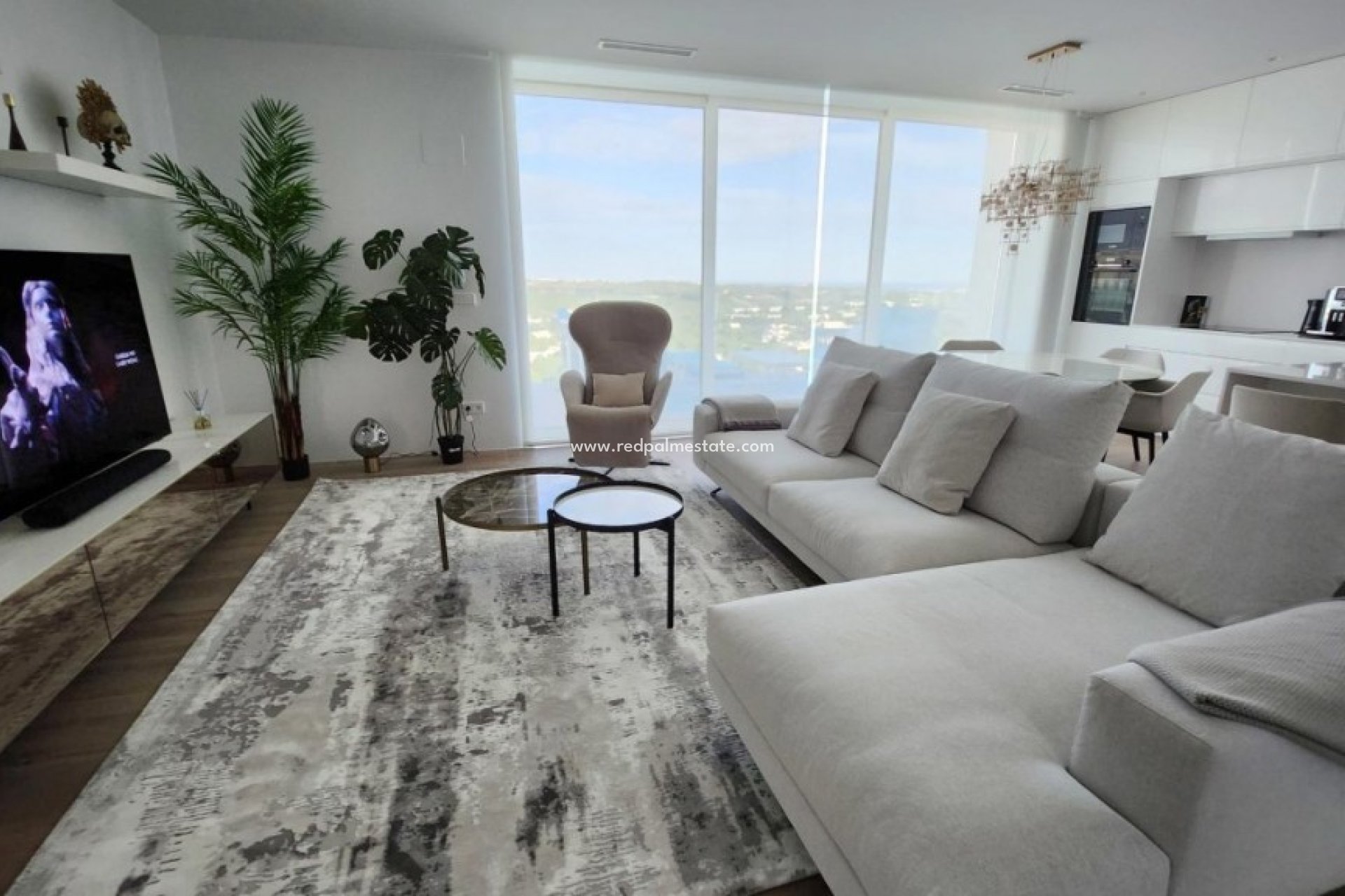 Resale - Apartment -
Las Colinas Golf
