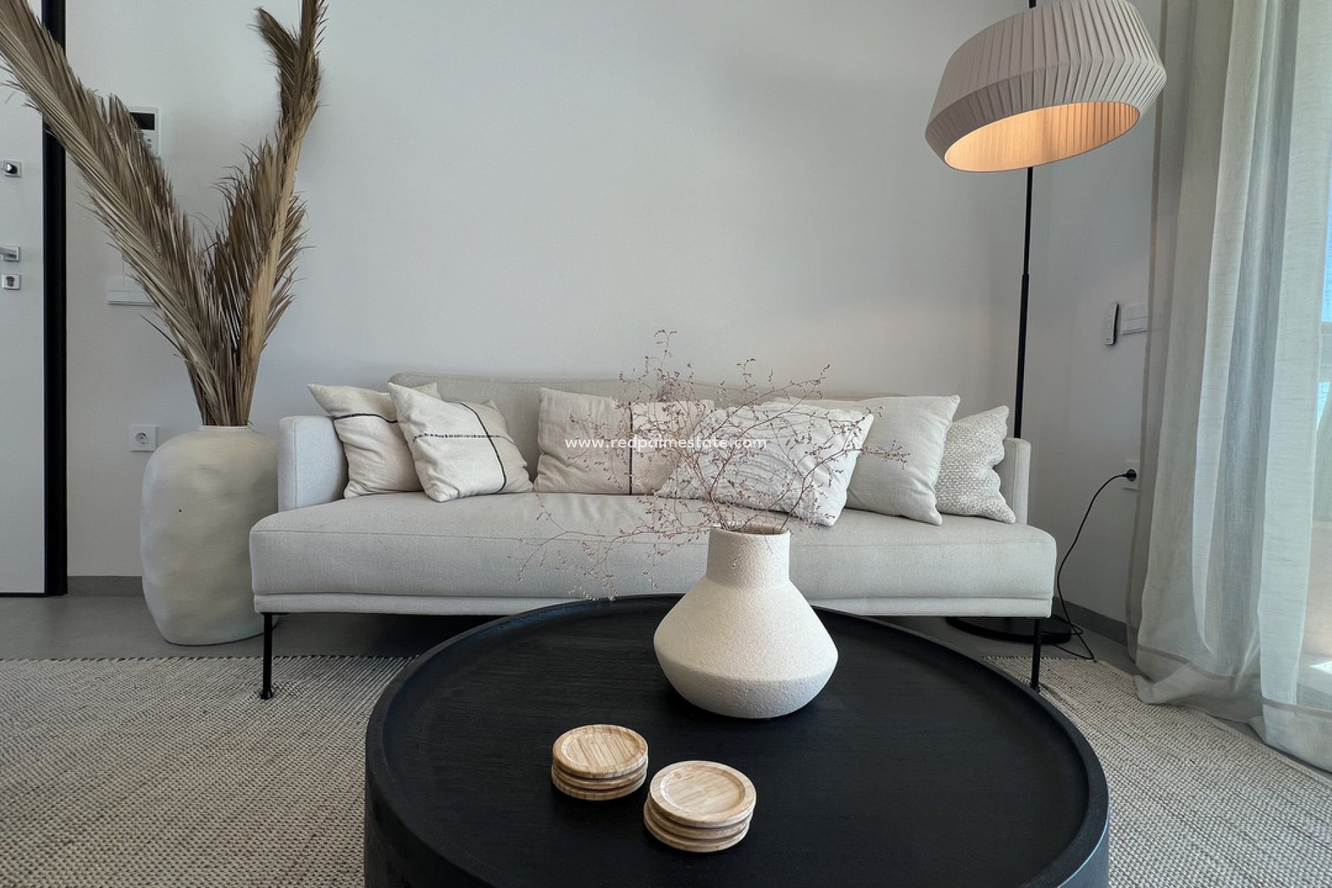 Resale - Apartment -
Las Colinas Golf