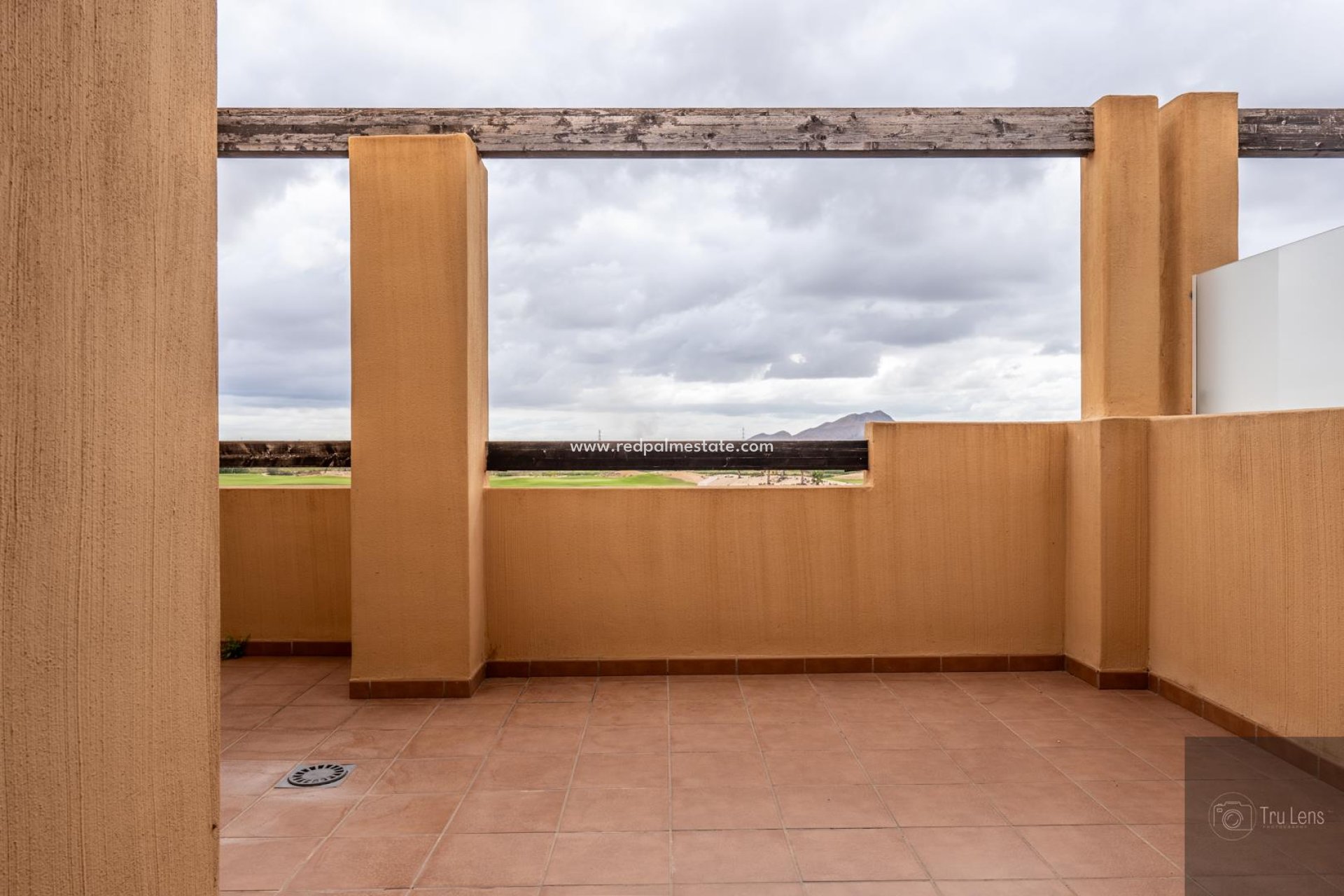 Resale - Apartment -
Las Terrazas de la Torre Golf Resort - Inland