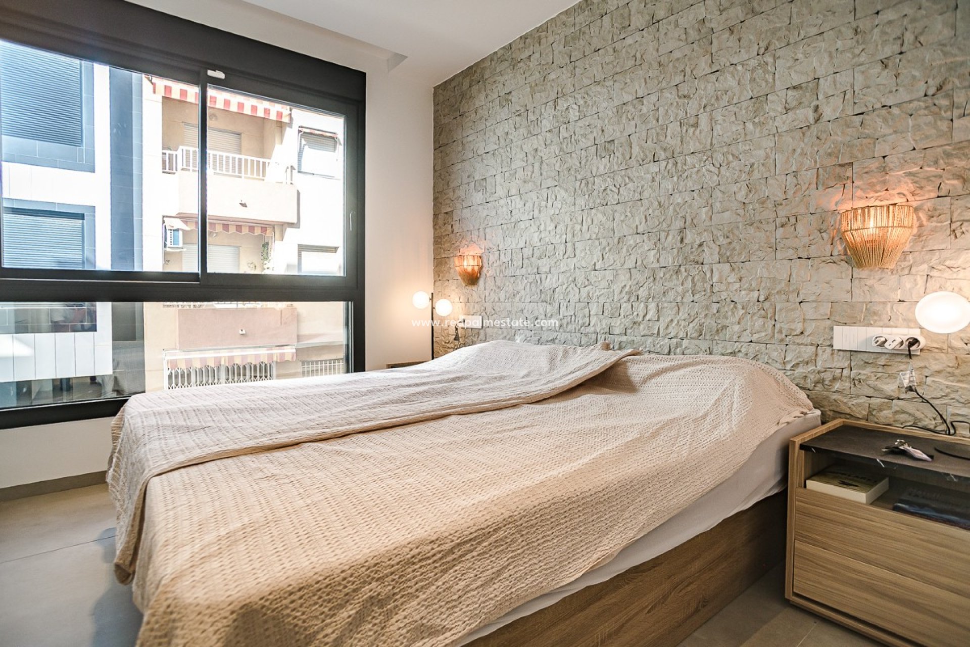 Resale - Apartment -
Lo Pagan - Lo pagan