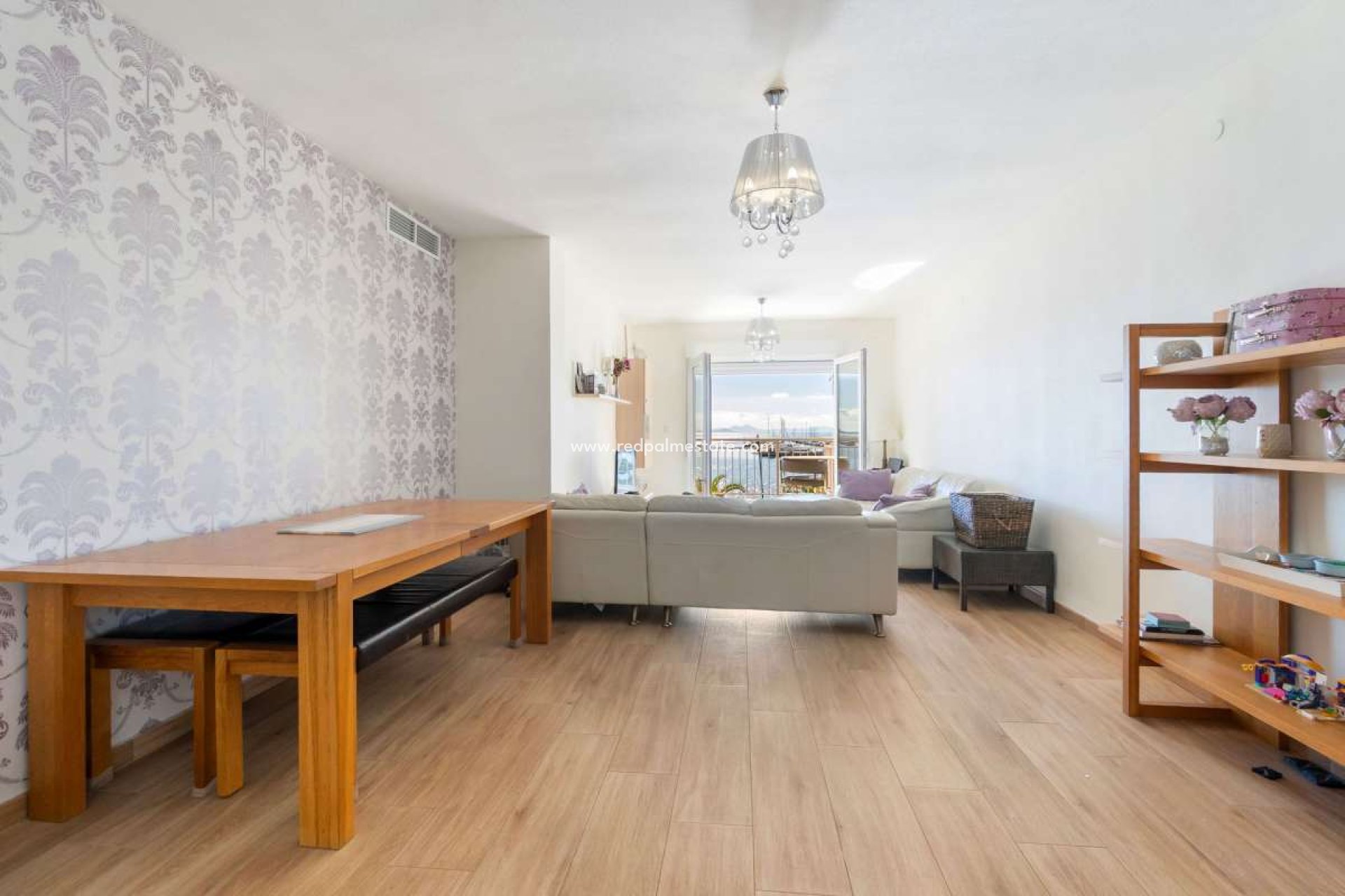 Resale - Apartment -
Lo Pagan - Lo pagan