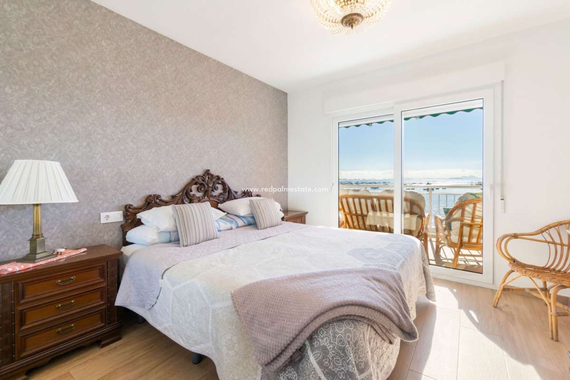 Resale - Apartment -
Lo Pagan - Lo pagan