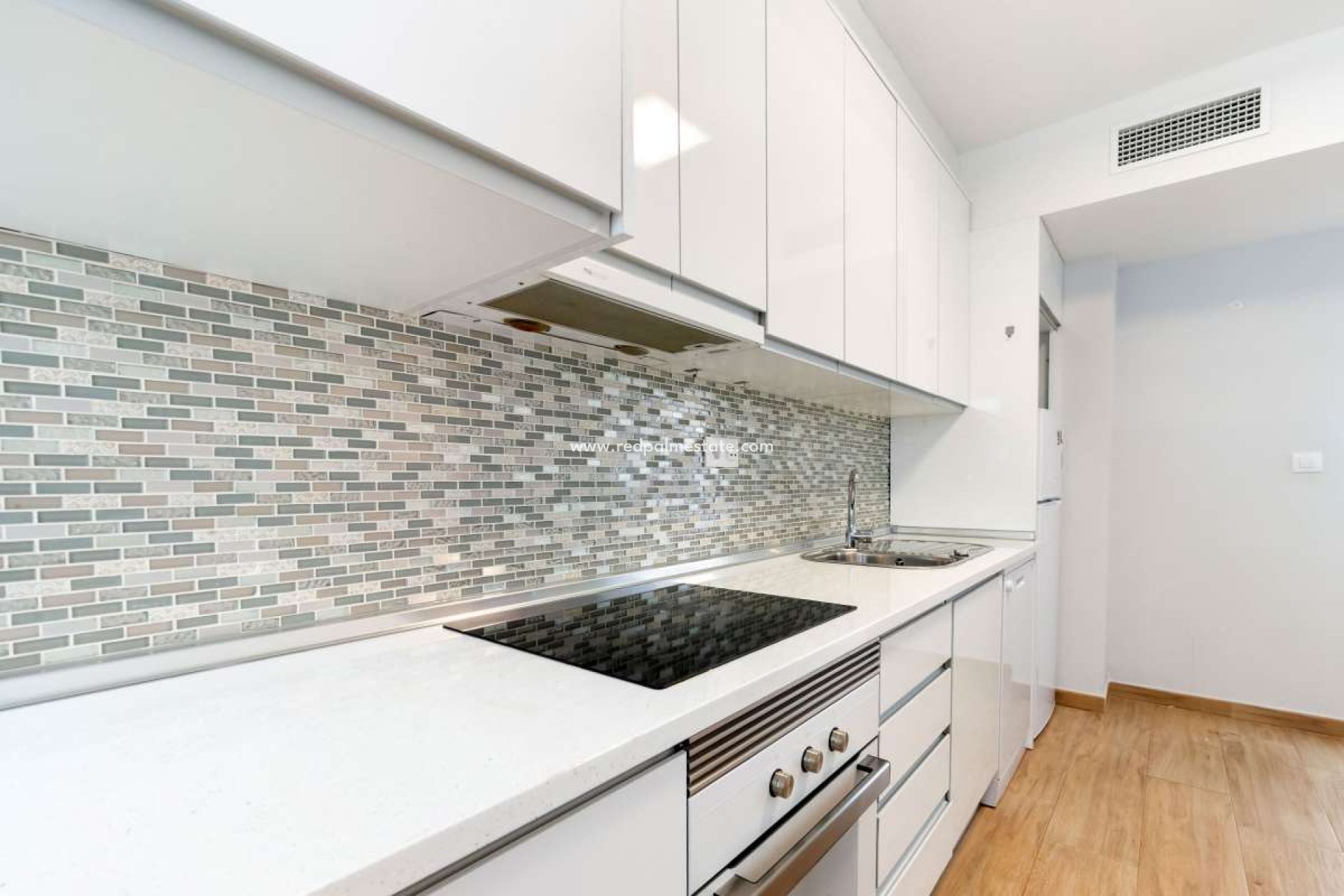 Resale - Apartment -
Lo Pagan - Lo pagan