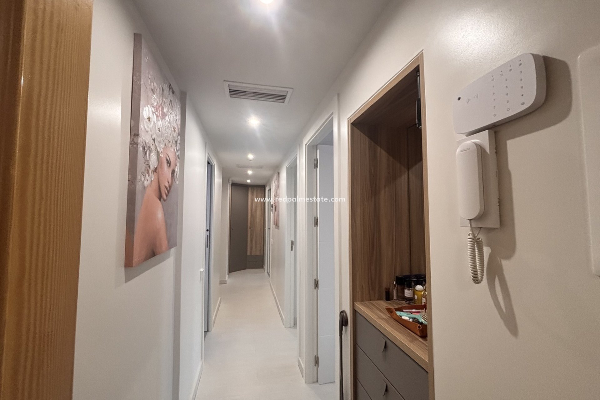 Resale - Apartment -
Lo Pagan - Lo pagan