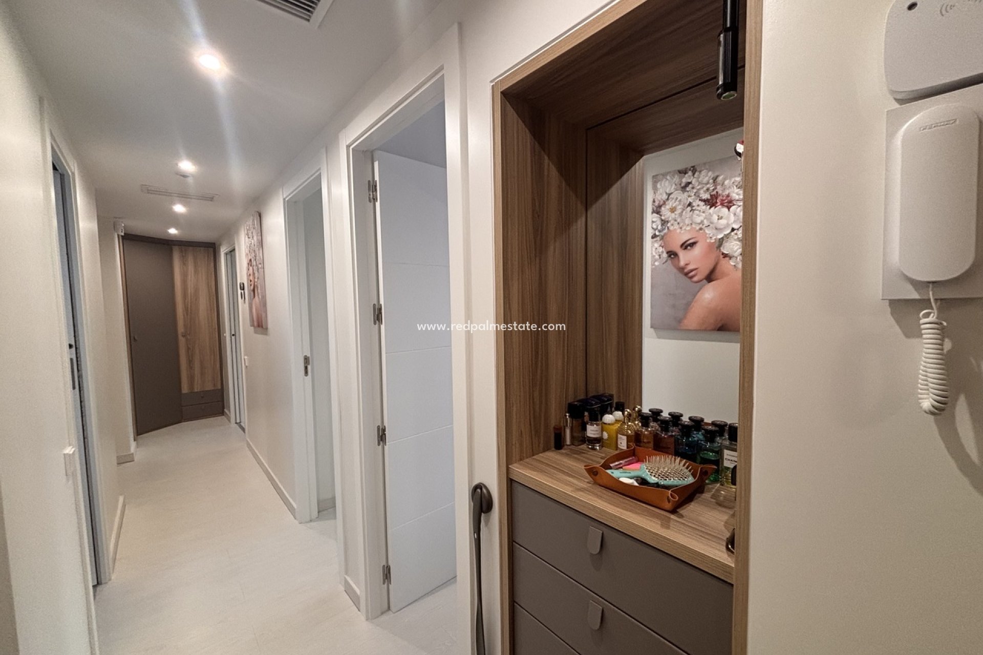 Resale - Apartment -
Lo Pagan - Lo pagan