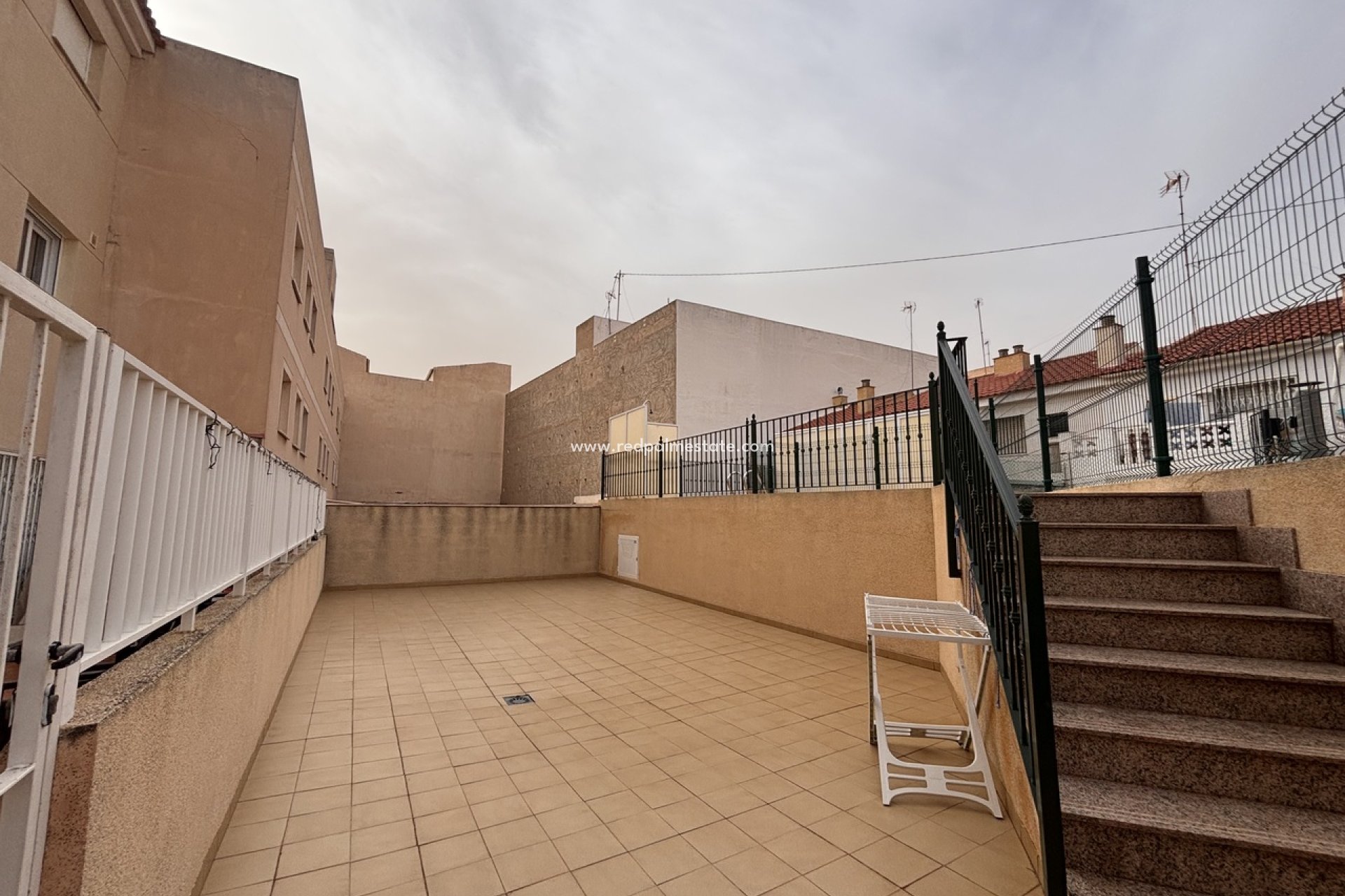 Resale - Apartment -
Lo Pagan - Lo pagan