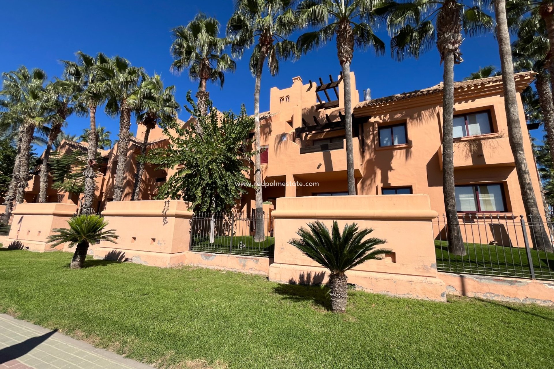 Resale - Apartment -
Los Alczares - Los Alcazares