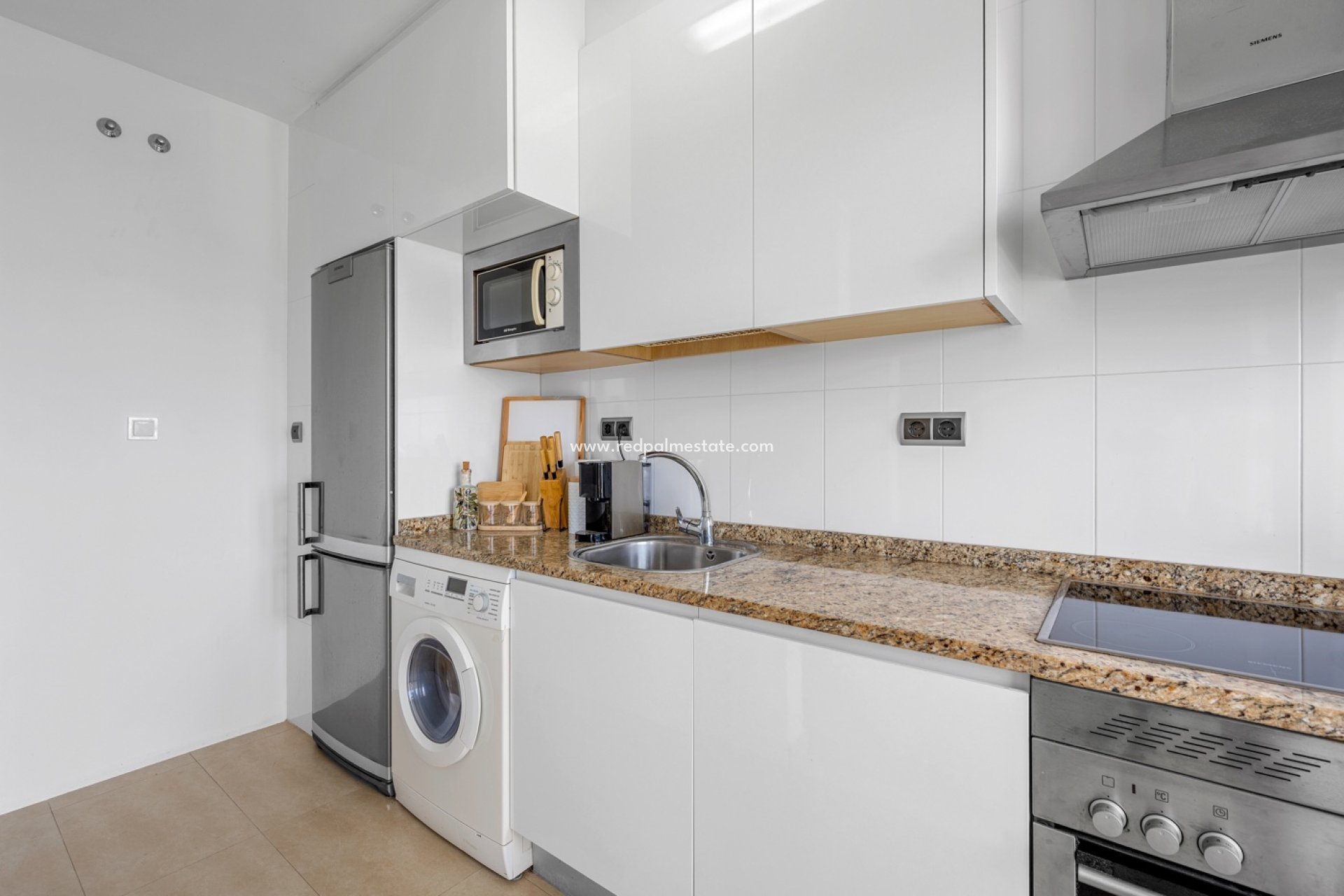 Resale - Apartment -
Los Alczares - Serena Golf