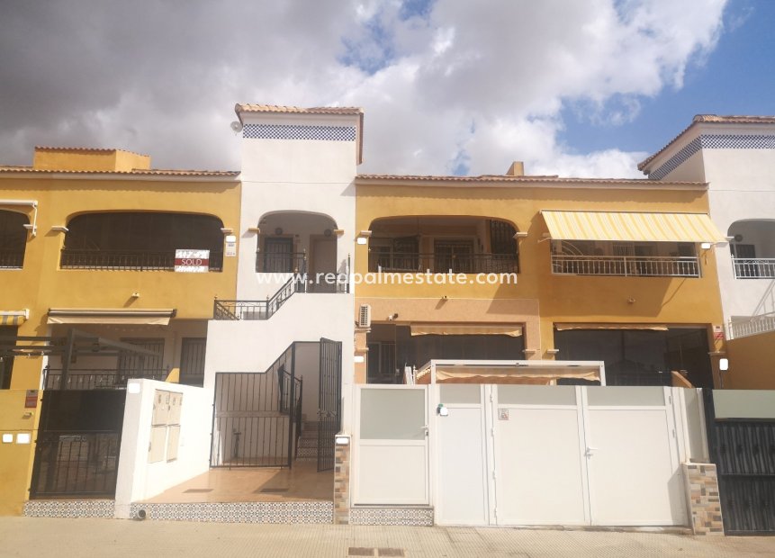 Resale - Apartment -
Los Montesinos - Costa Blanca