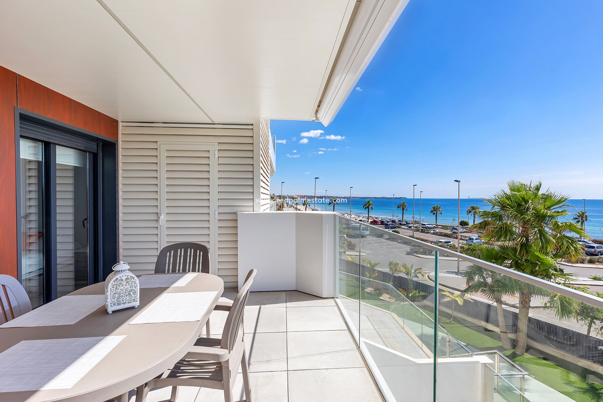 Resale - Apartment -
Mil Palmeras - Costa Blanca